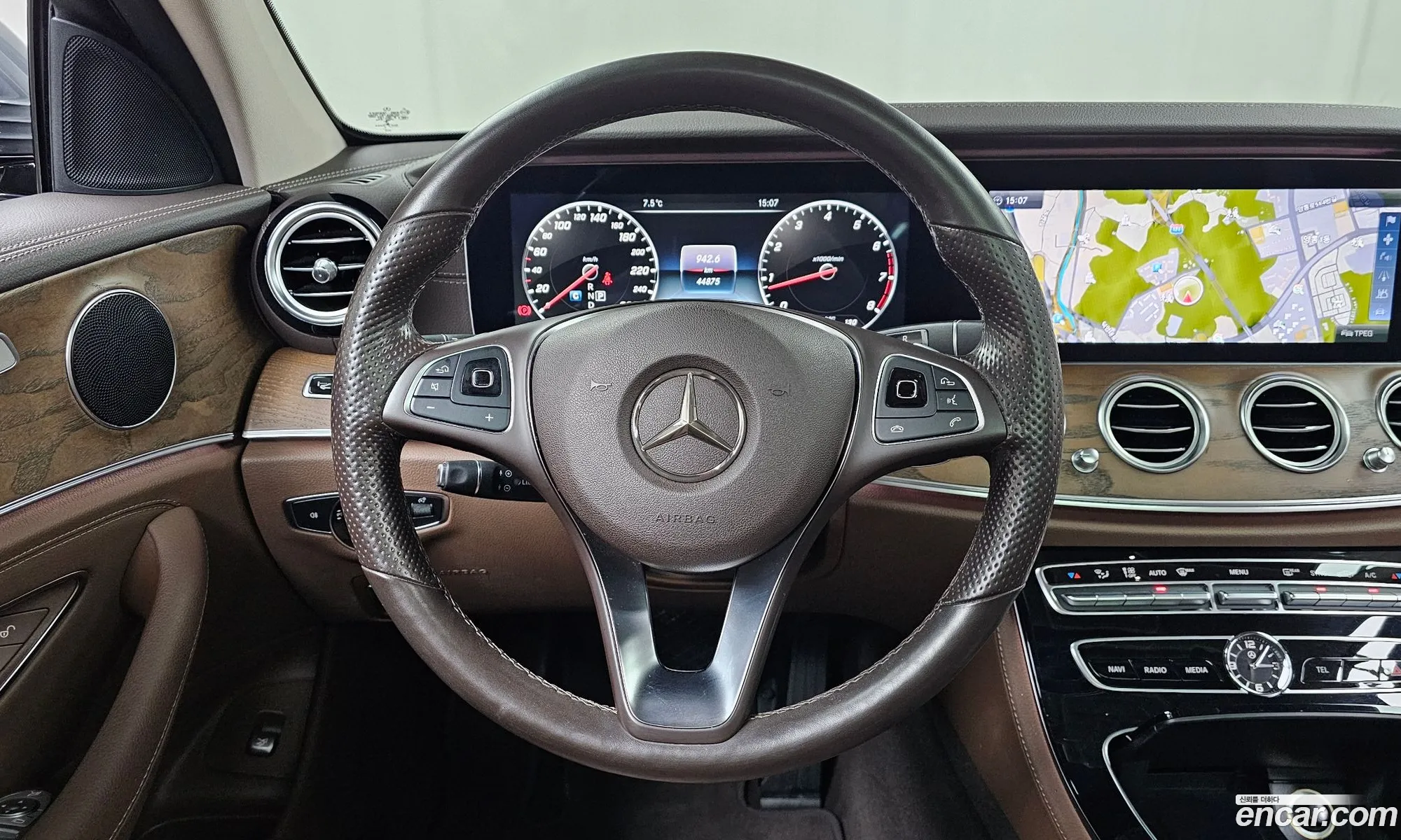 Mercedes-Benz E-Class W213 2017 WDDZF4JB5HA253405 — 8