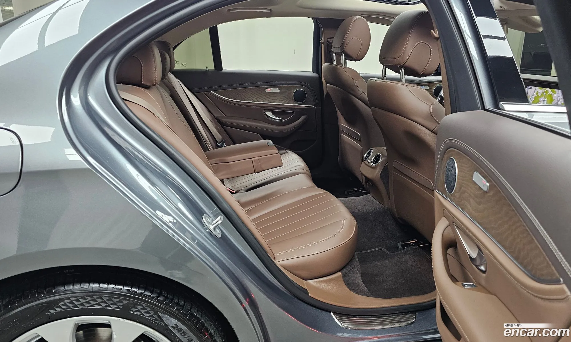 Mercedes-Benz E-Class W213 2017 WDDZF4JB5HA253405 — 20