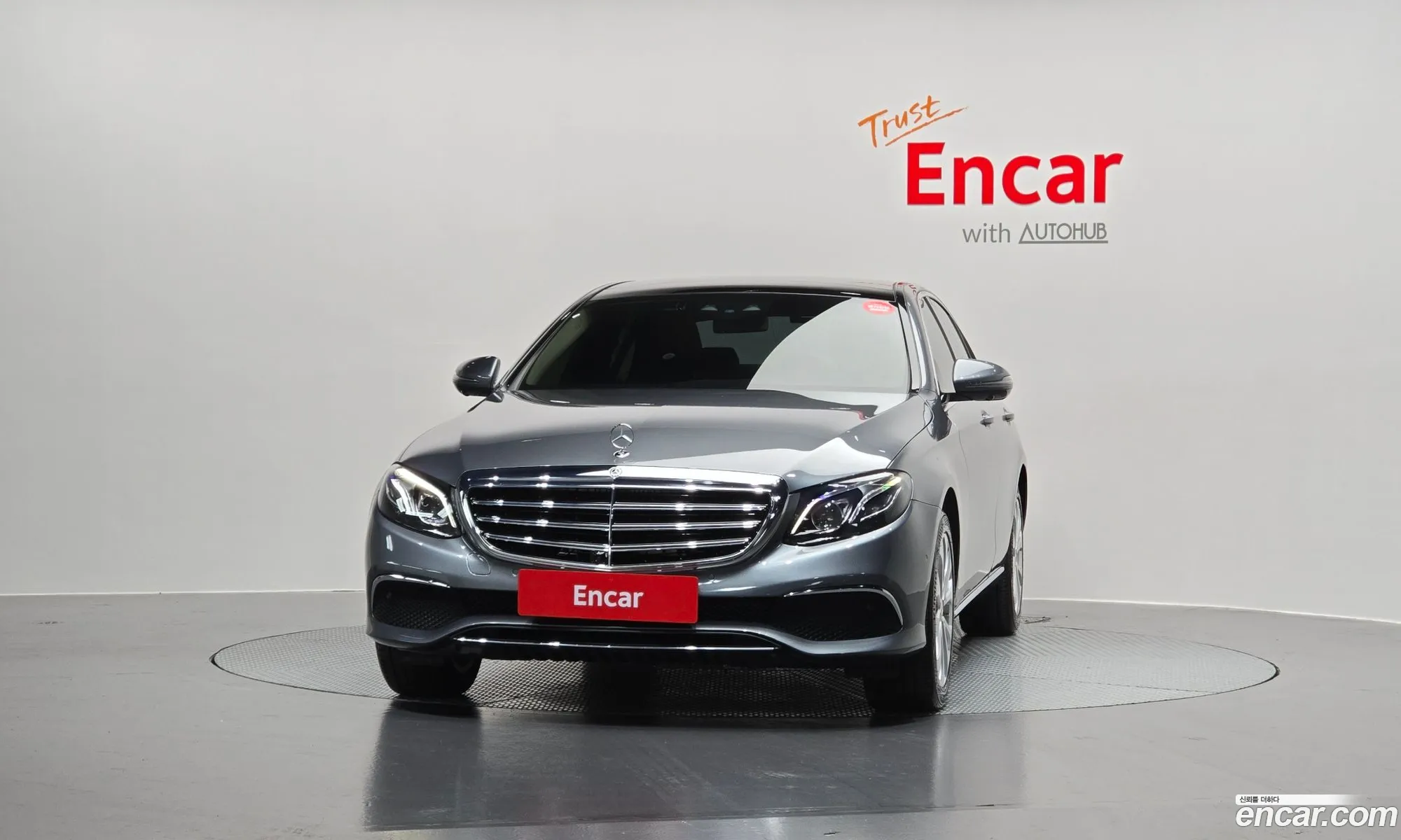 Mercedes-Benz E-Class W213 2017 WDDZF4JB5HA253405 — 4