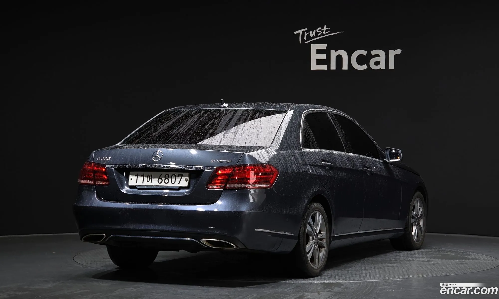 Mercedes-Benz E-Class W212 2015 — 19