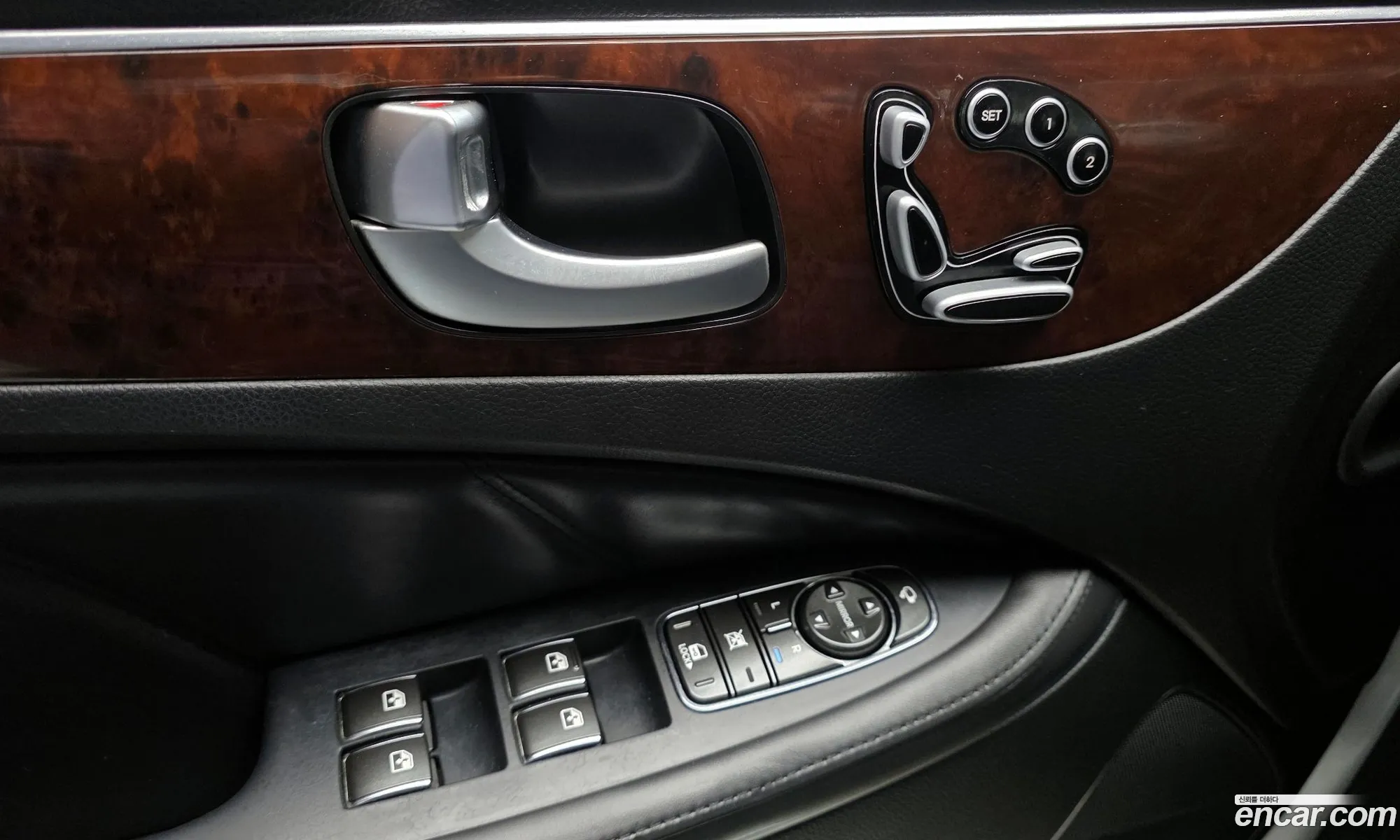 Hyundai Equus 2011 — 5