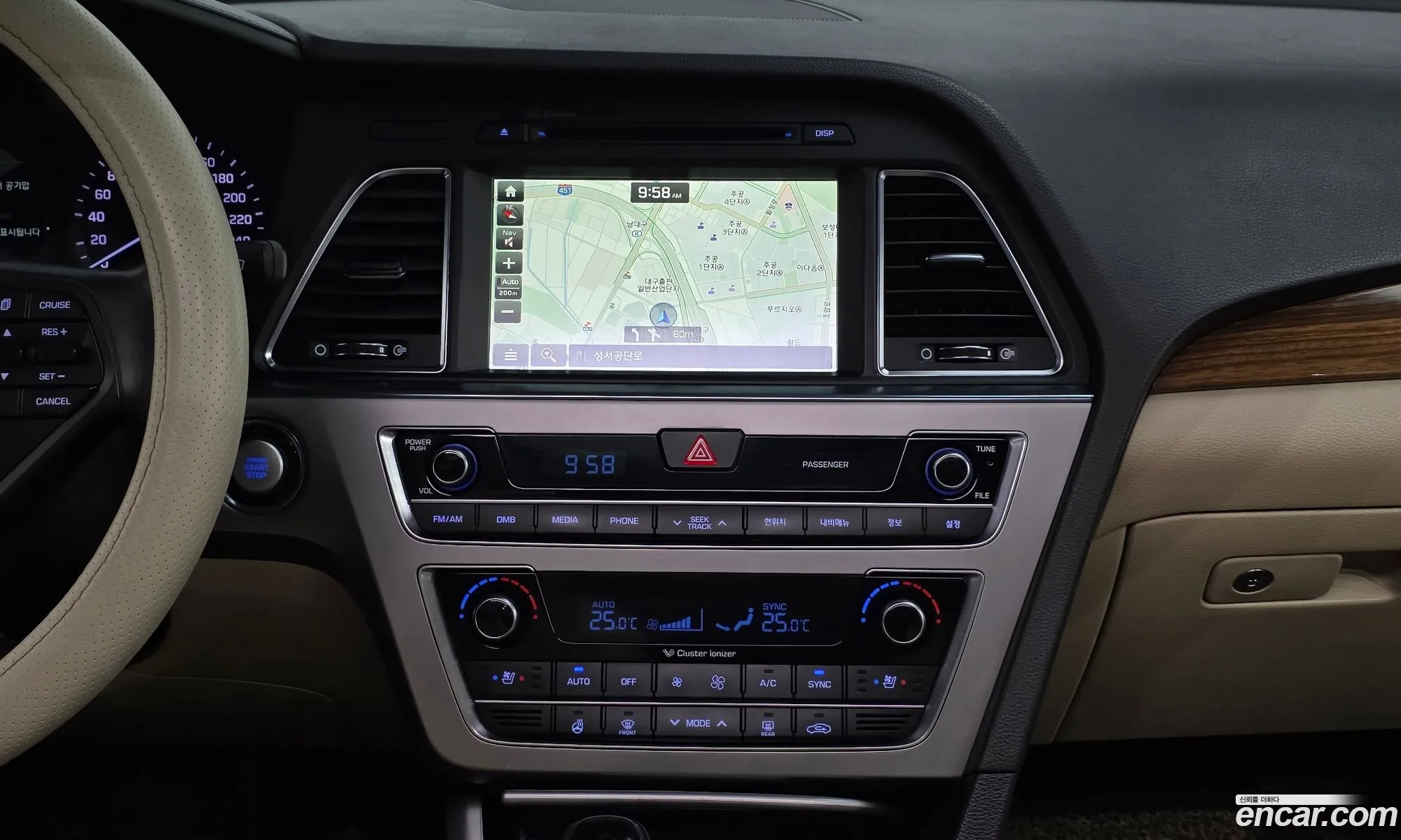 Hyundai LF Sonata 2014 — 9