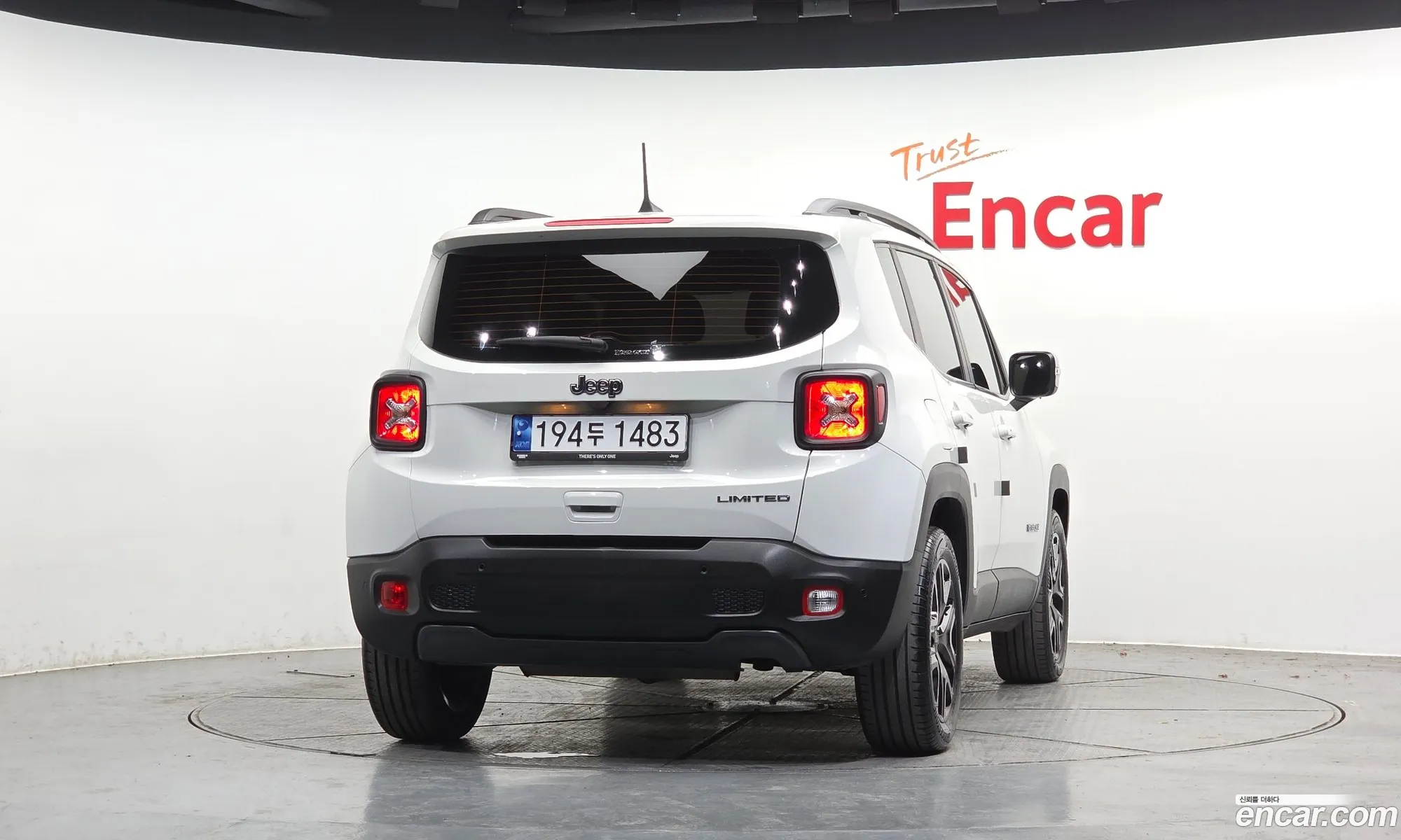 Jeep Renegade 2022 — 10