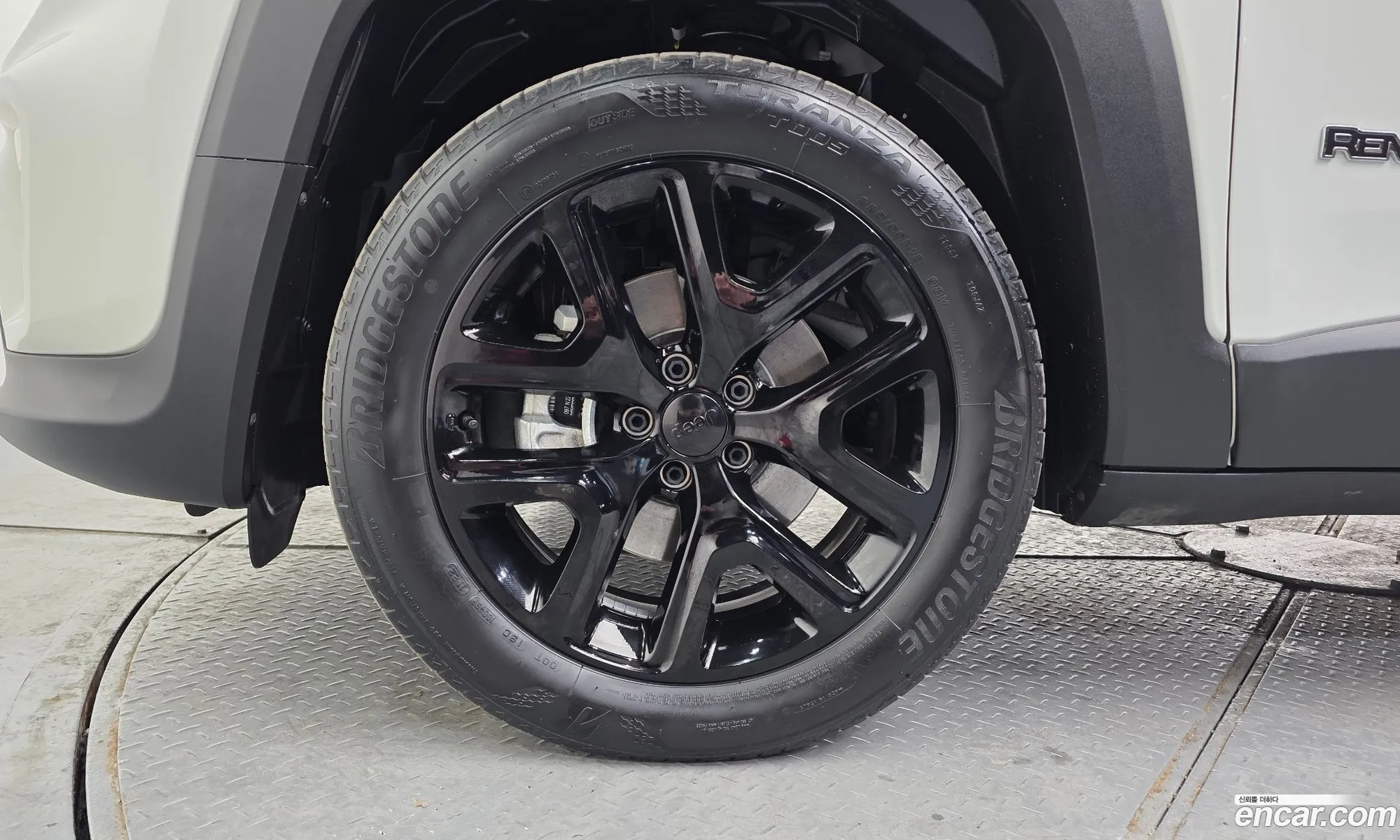 Jeep Renegade 2022 — 19