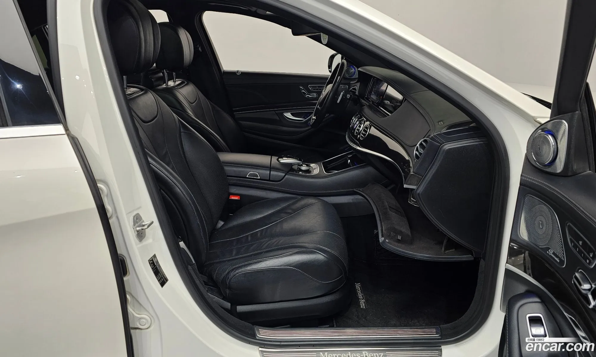 Mercedes-Benz S-Class W222 2015 — 8