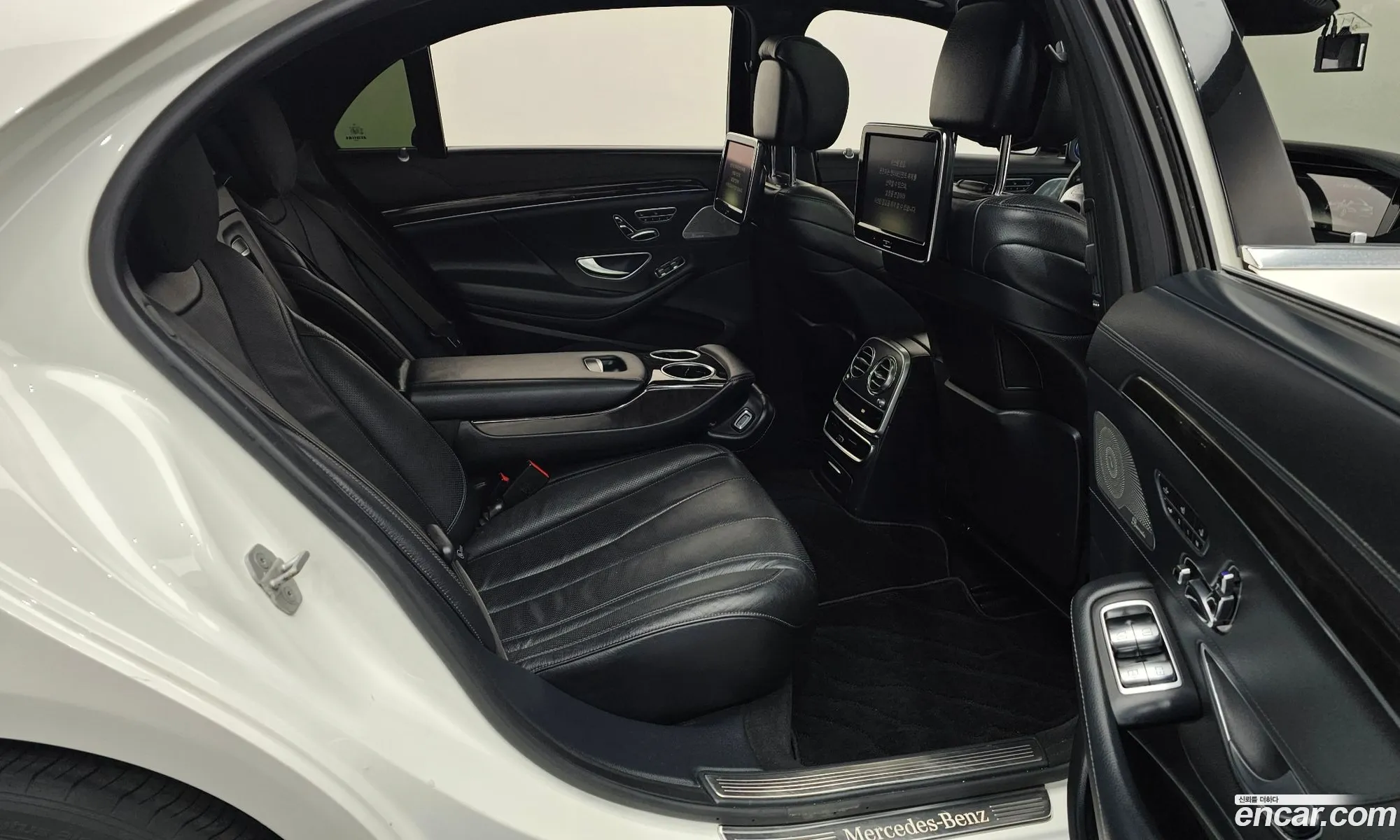 Mercedes-Benz S-Class W222 2015 — 13