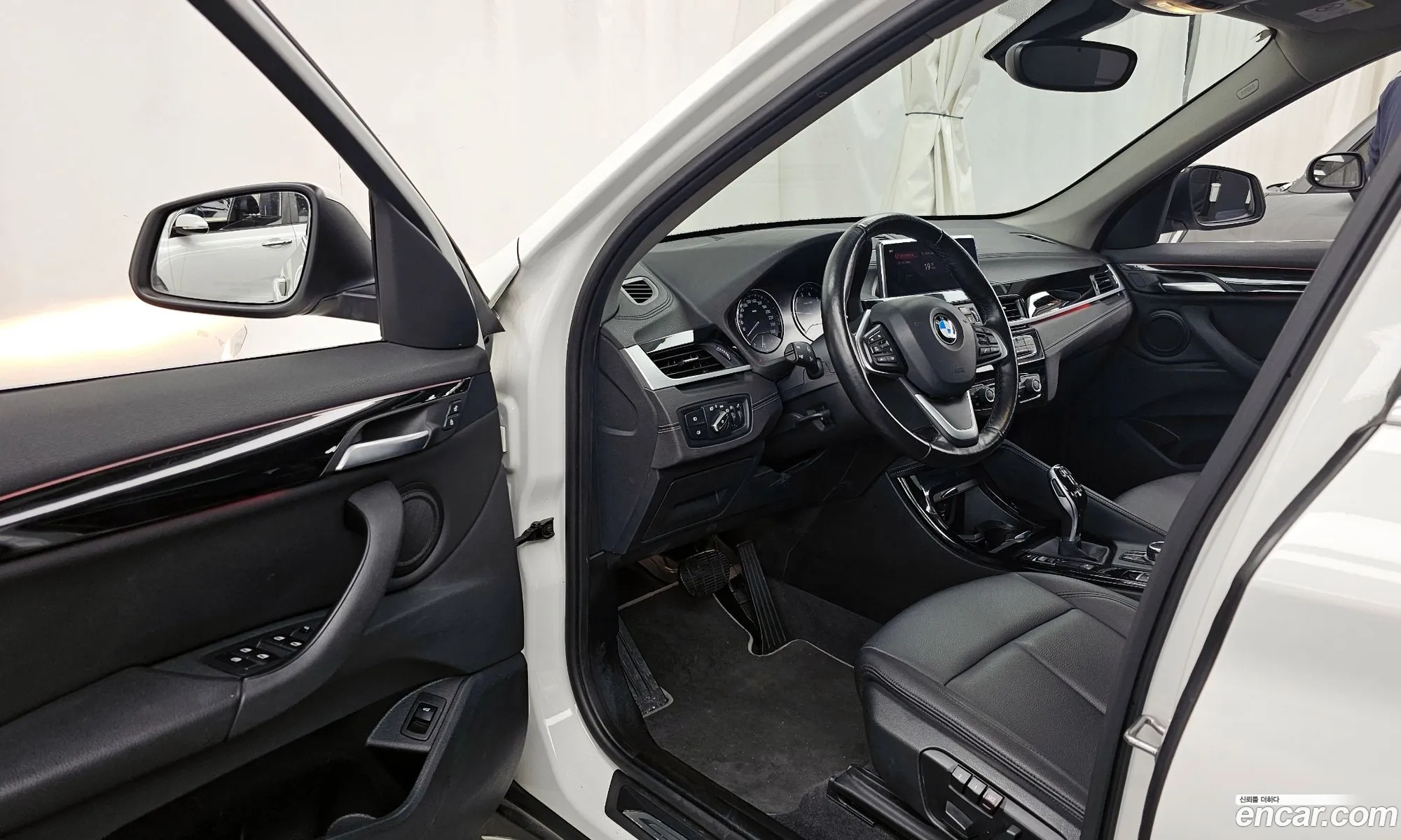 BMW X1 2022 WBA11DG09N5V27816 — 11