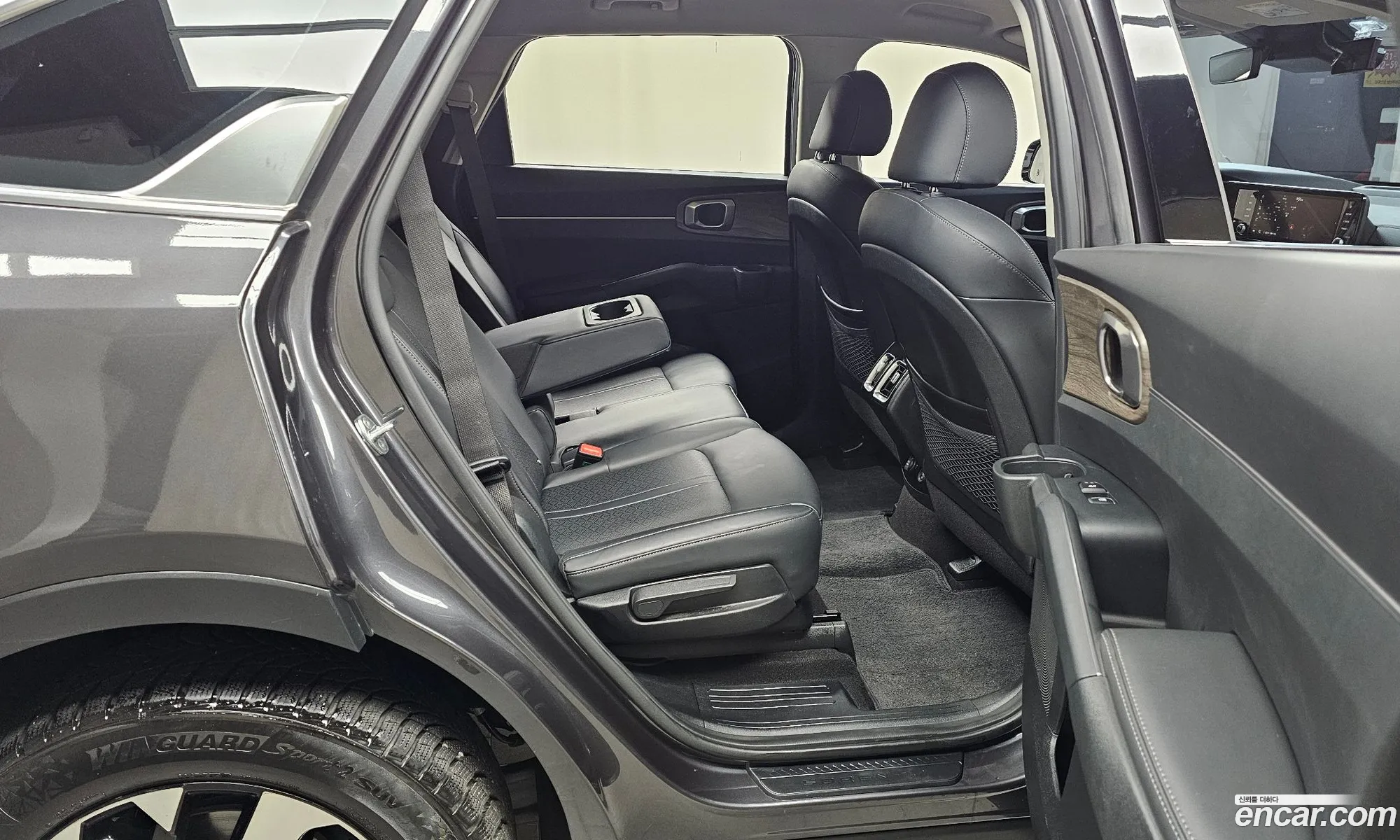 Kia Sorento 2021 — 8