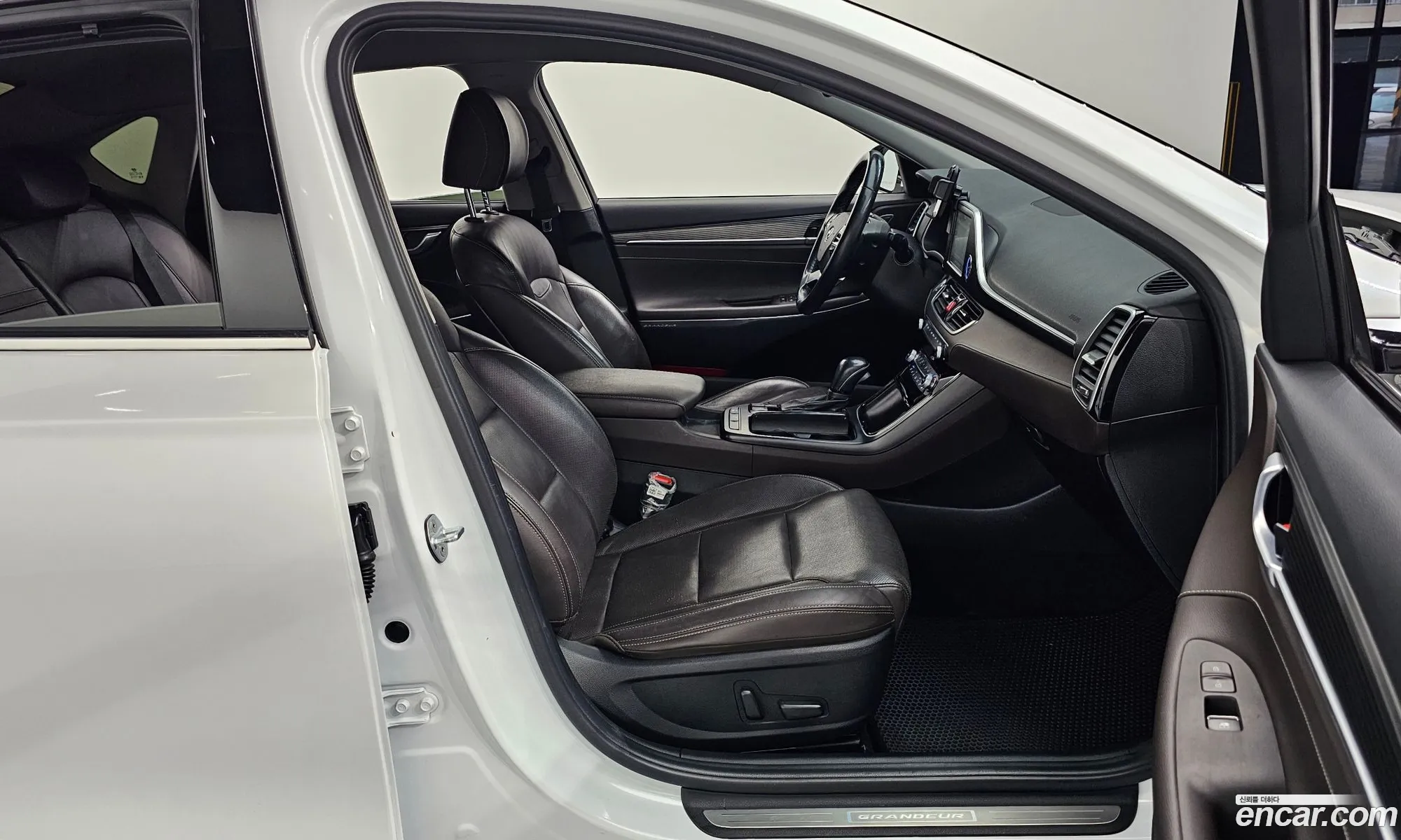 Hyundai Grandeur IG 2018 — 8