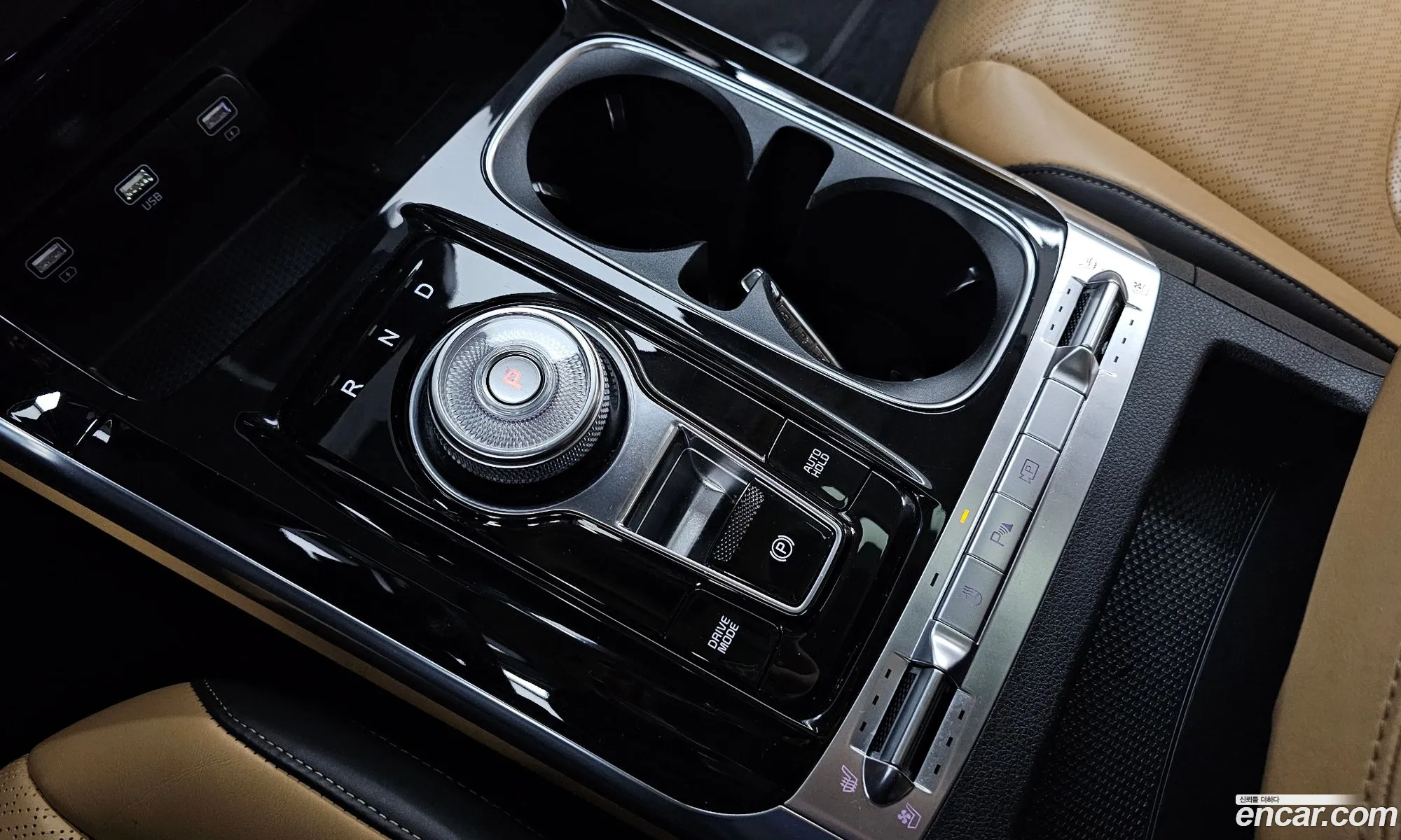 Kia Carnival 2020 — 3