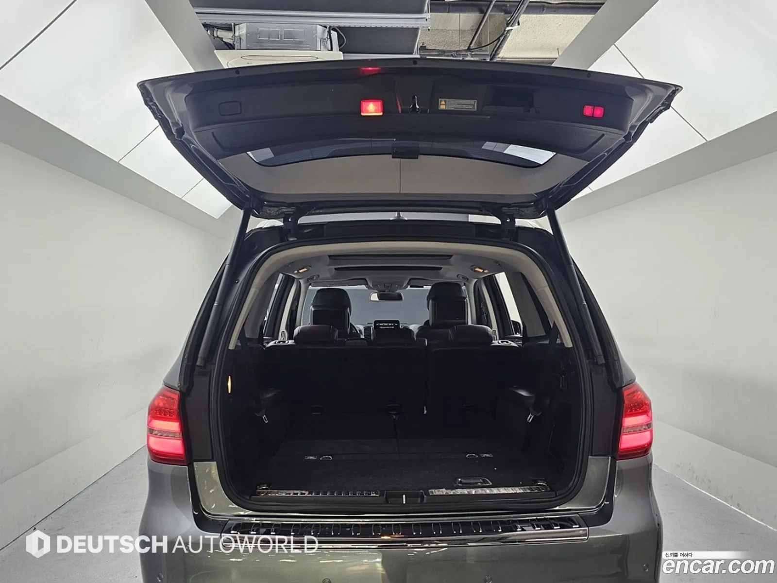 Mercedes-Benz GLS-Class X166 2017 — 4
