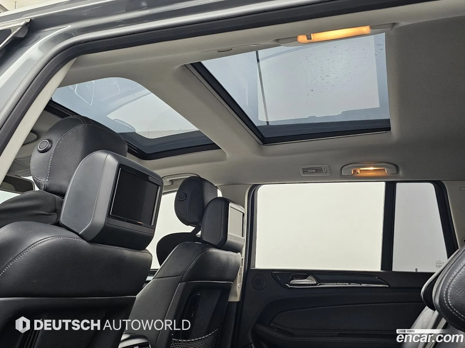 Mercedes-Benz GLS-Class X166 2017 — 9