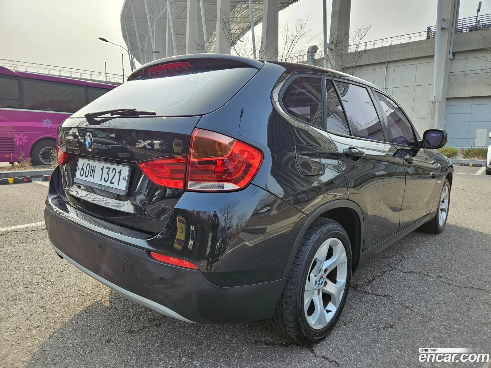 BMW X1 2011 — 10