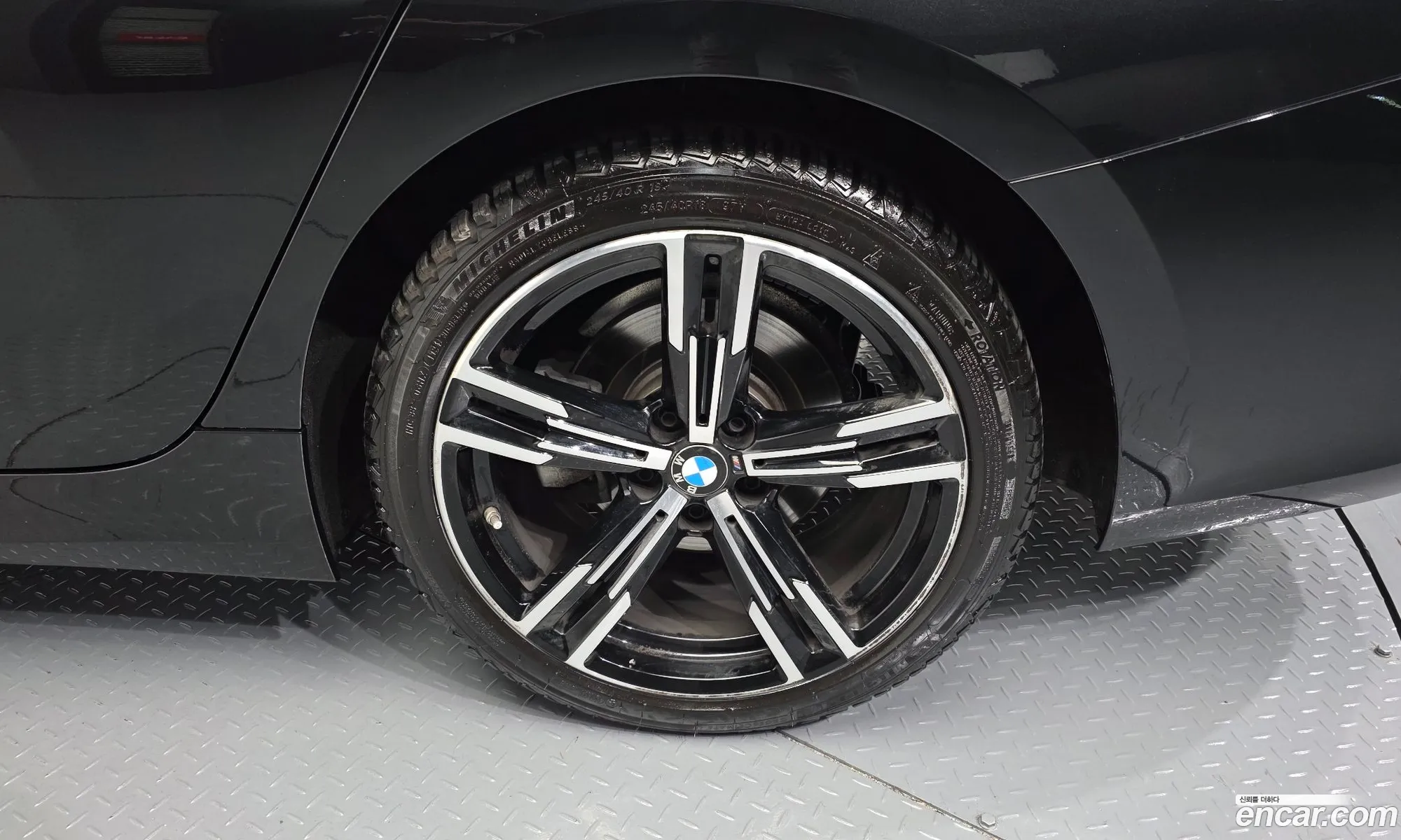 BMW 3 Series 2022 — 17