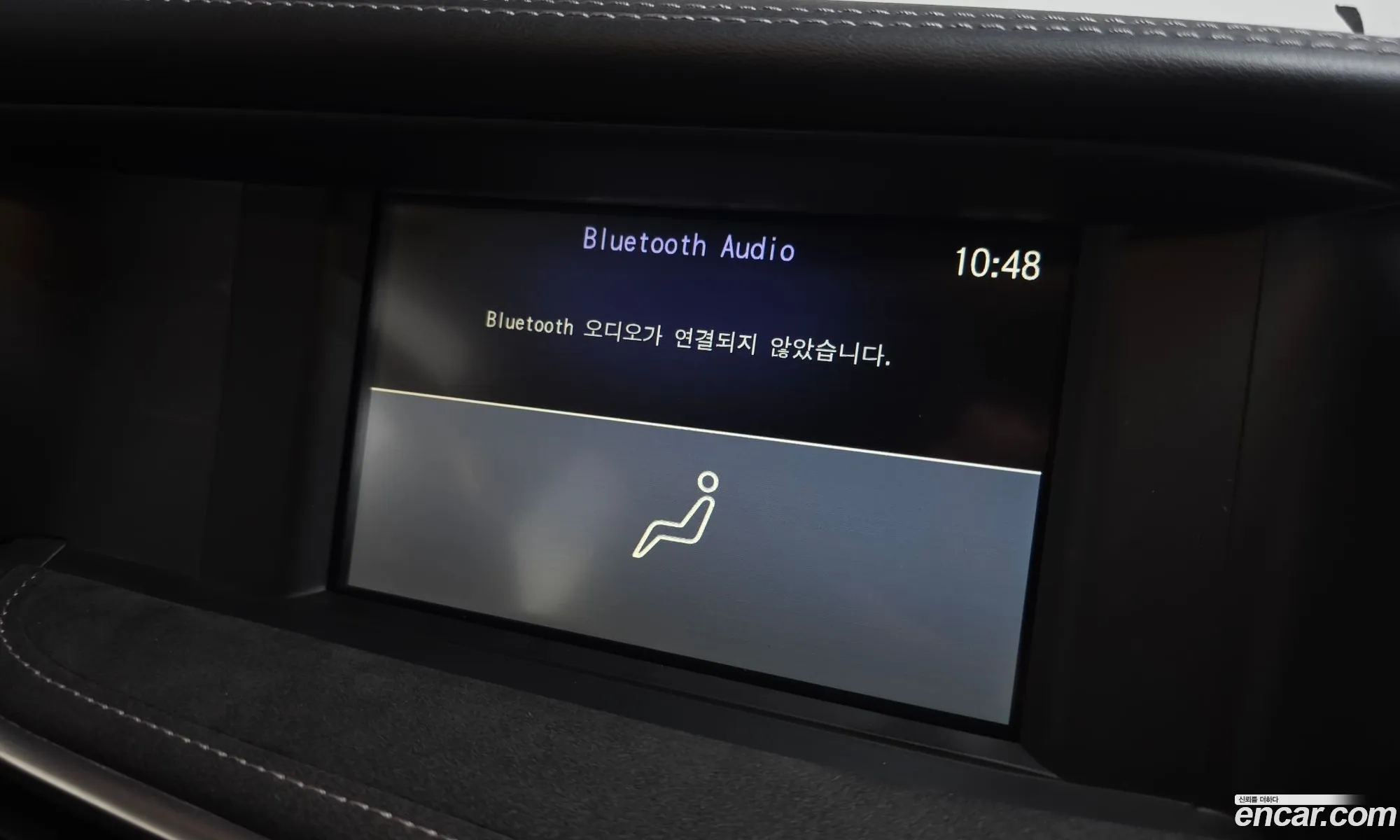 Infiniti Q30 2017 SJKCH53E6HA028186 — 6