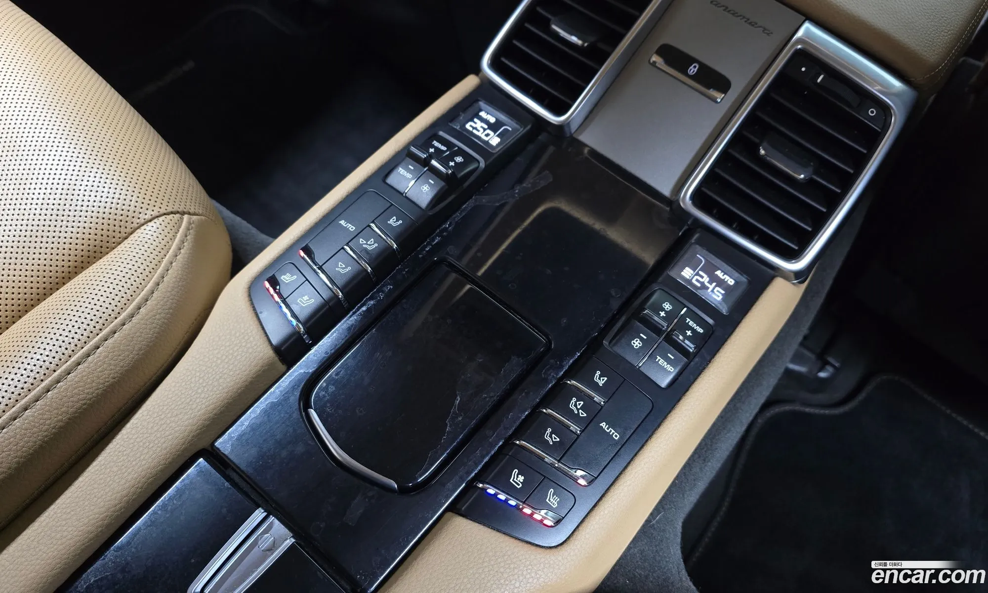 Porsche Panamera 2016 WP0AA2976GL004303 — 3