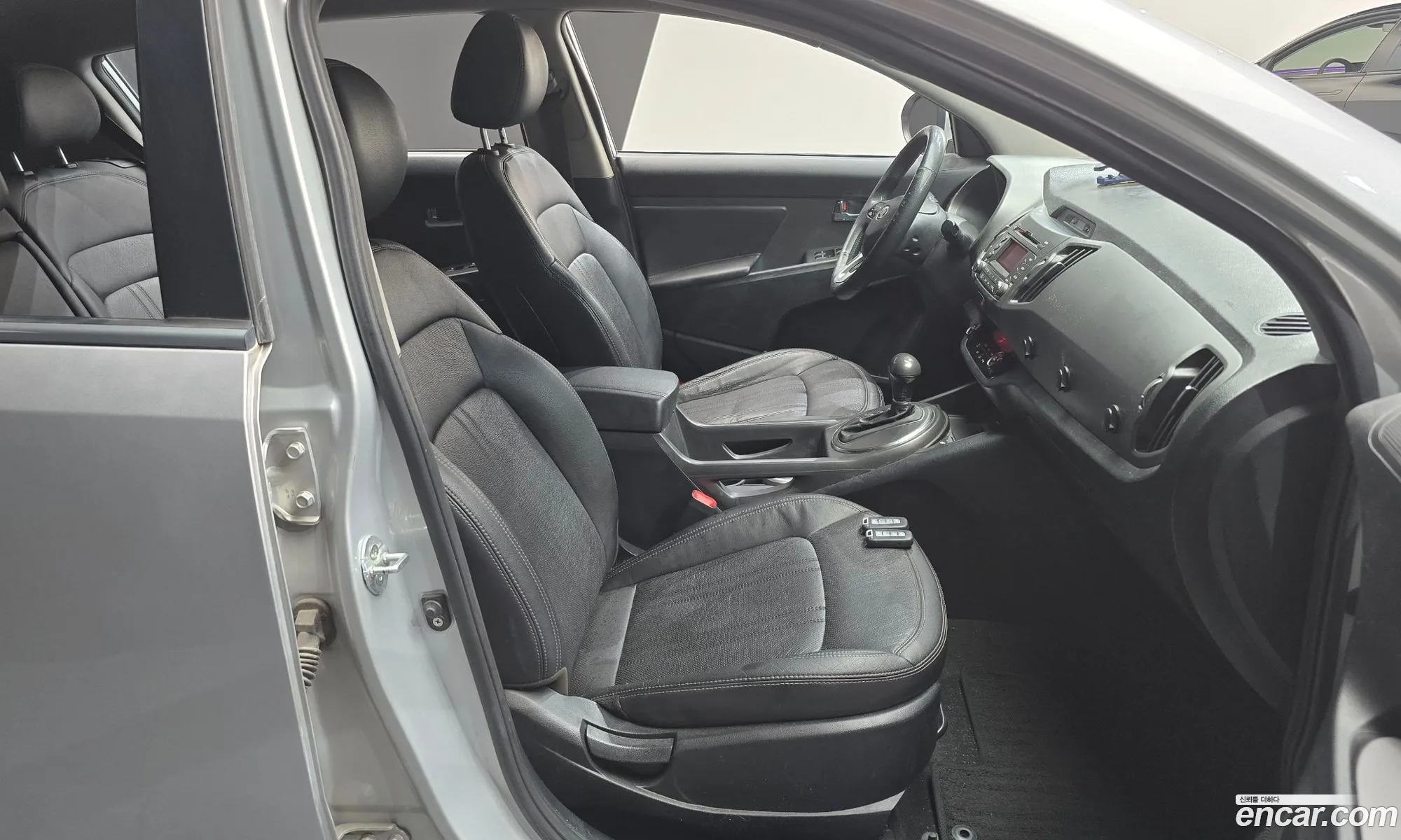 Kia Sportage R 2011 — 16