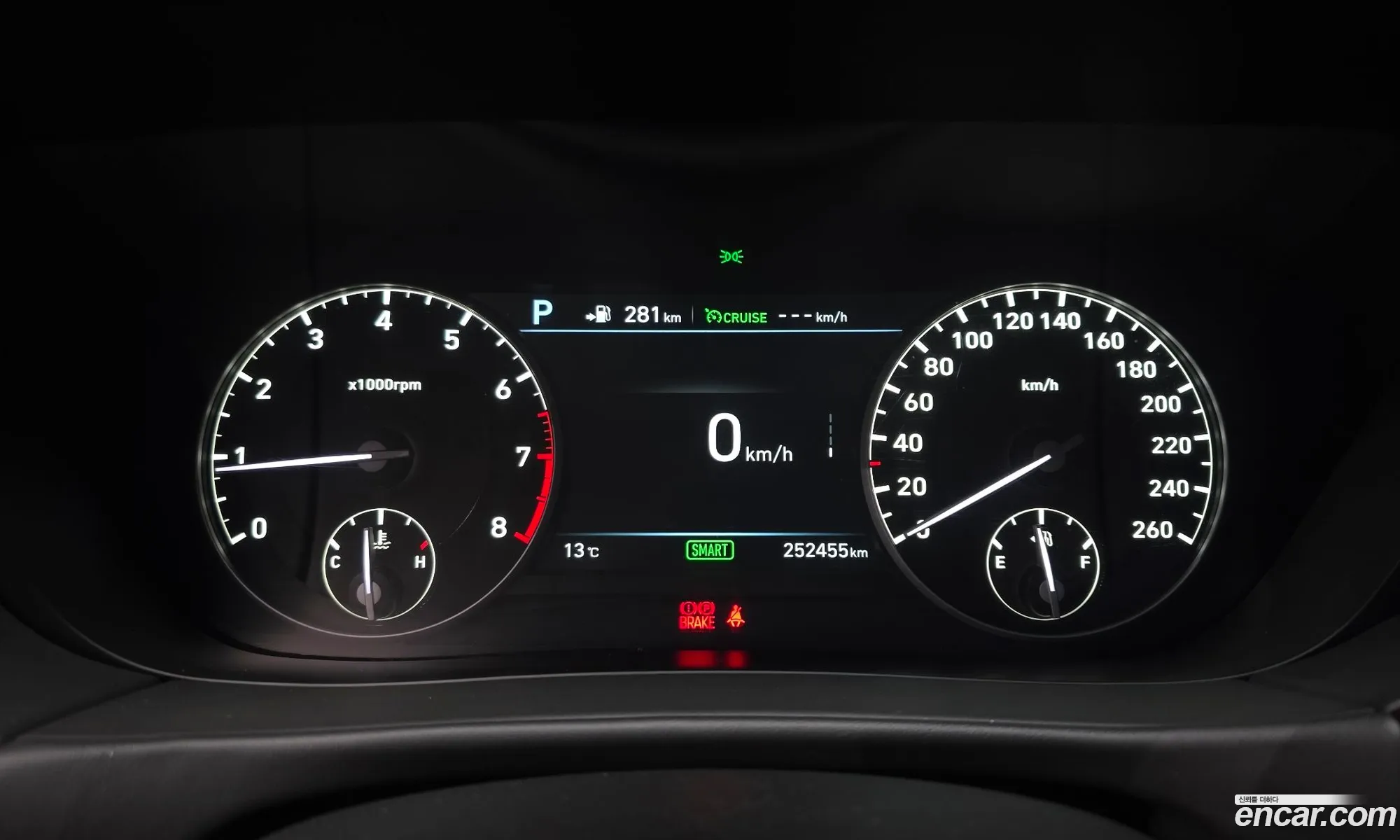 Genesis EQ900 2016 — 17