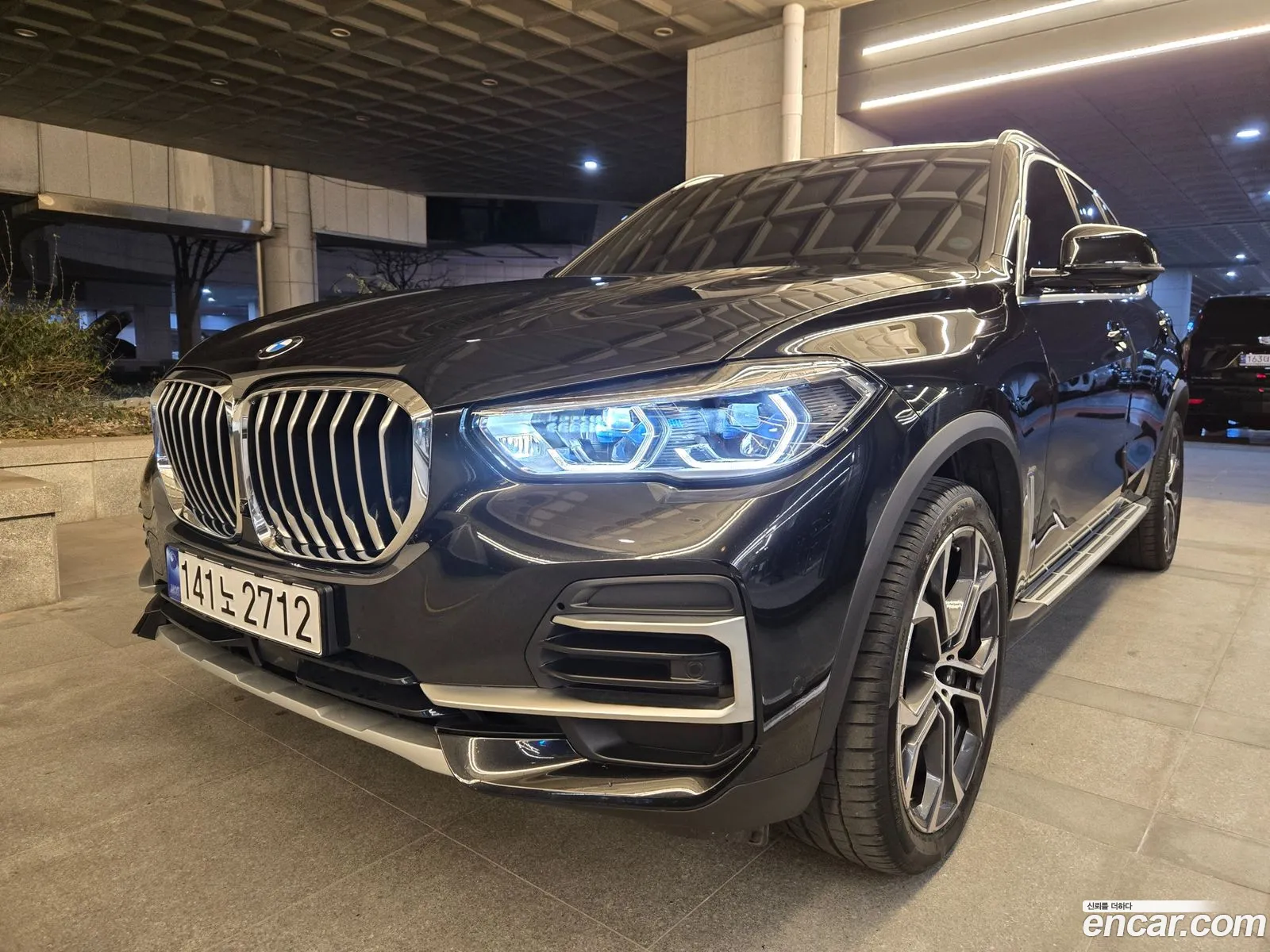 BMW X5 2023 — 8