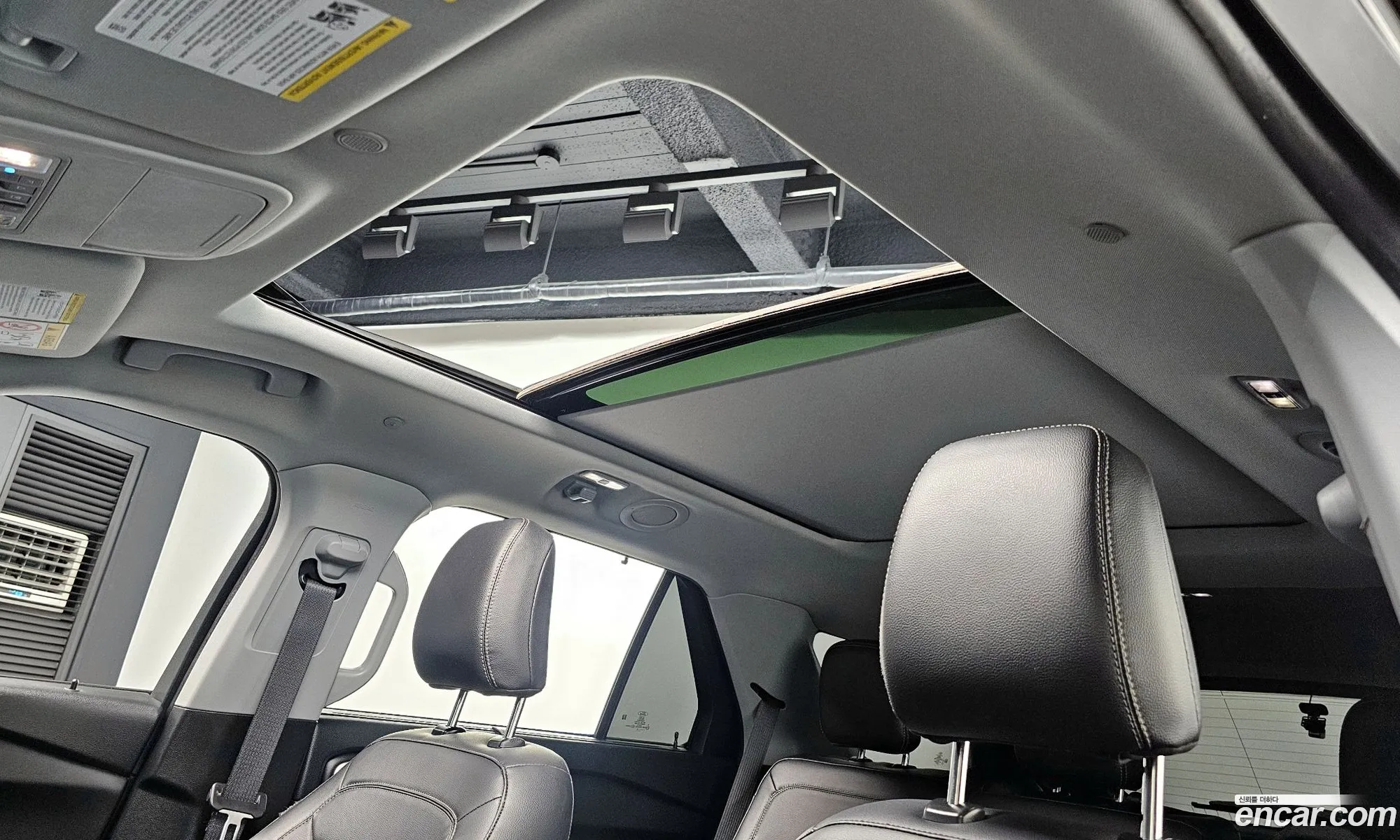 Ford Explorer 6th Gen 2021 1FMSK8FH1MGB09543 — 8