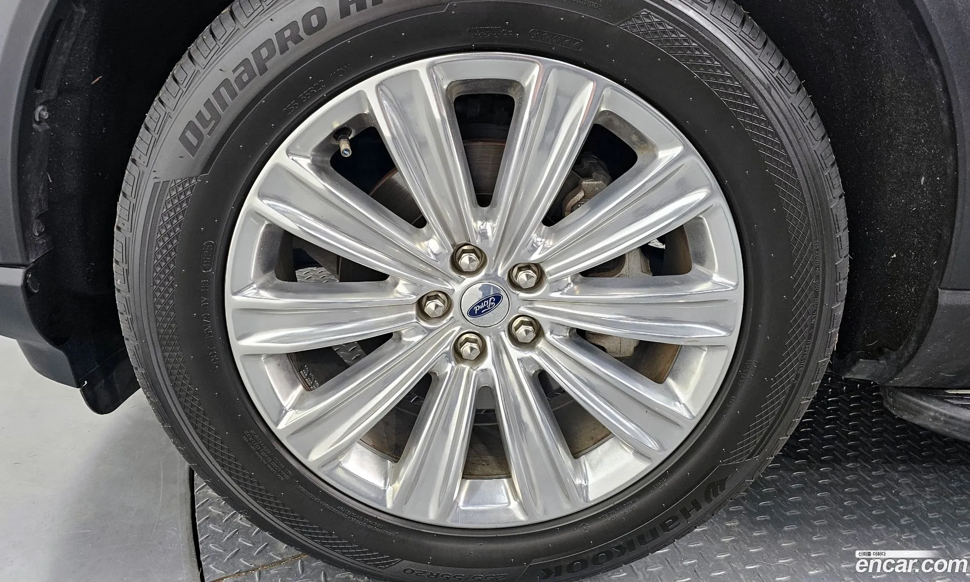 Ford Explorer 6th Gen 2021 1FMSK8FH1MGB09543 — 10