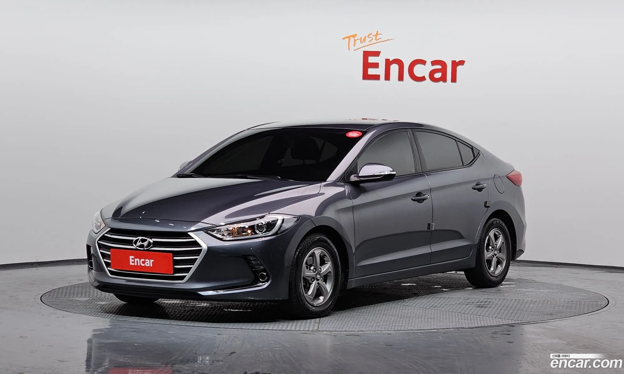 Hyundai Elantra AD 2017 — 8