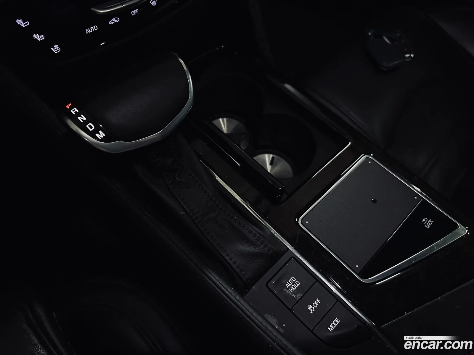 Cadillac CT6 2018 — 16