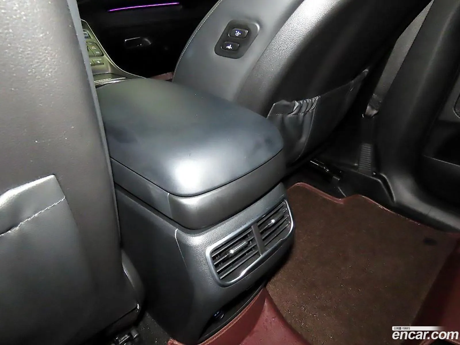 Hyundai Santa Fe 2020 — 16