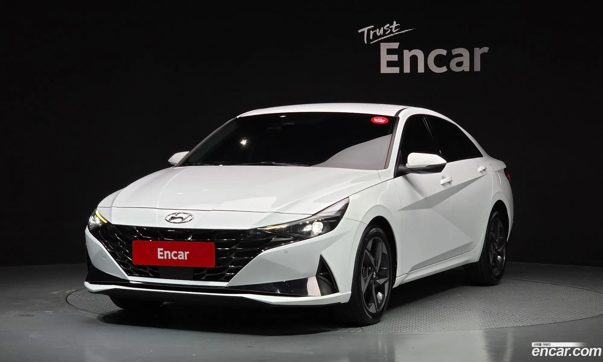Hyundai Elantra 2021 — 15
