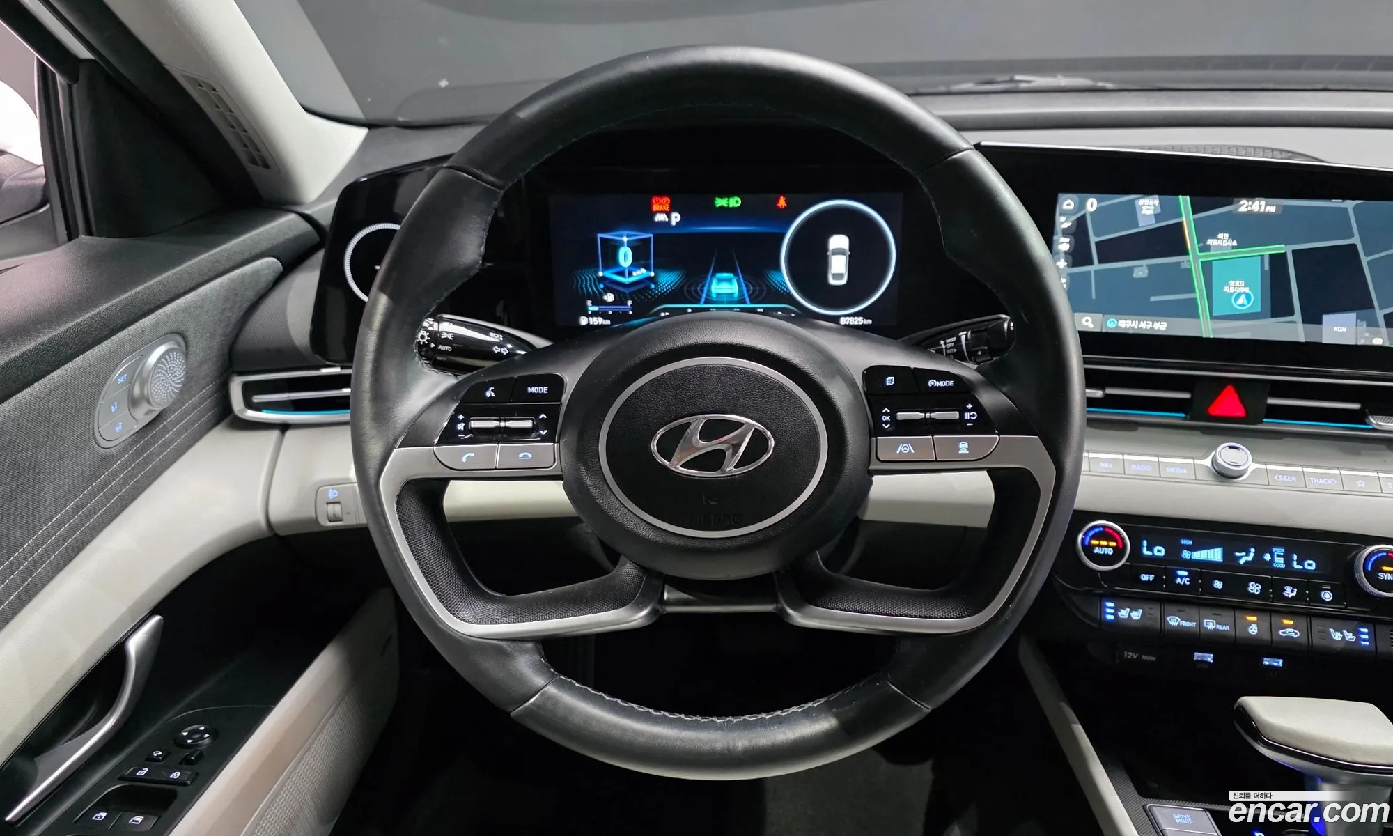 Hyundai Elantra 2021 — 10