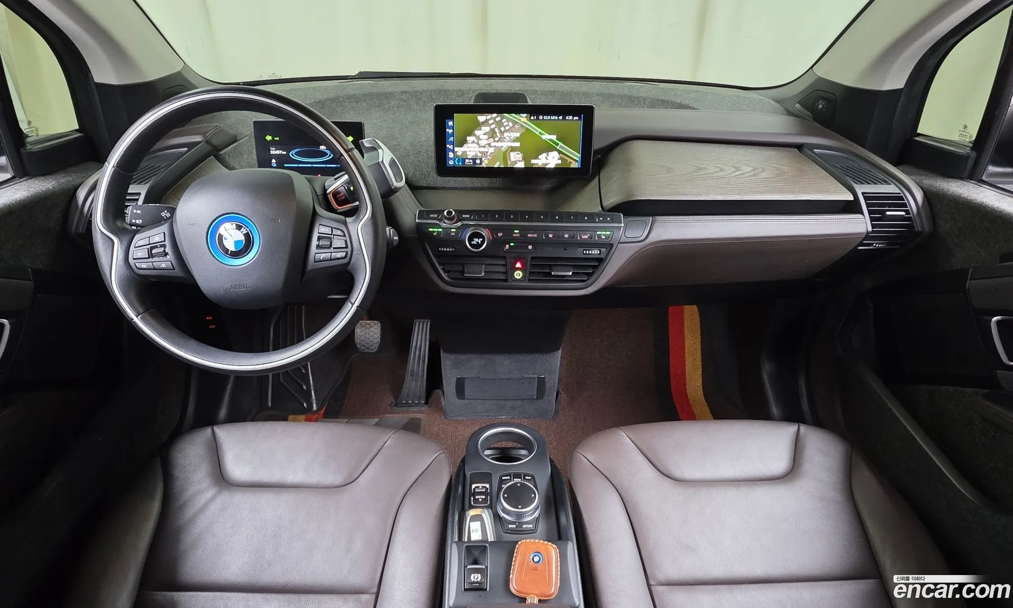 BMW i3 2020 WBY8P2100L7G54891 — 9