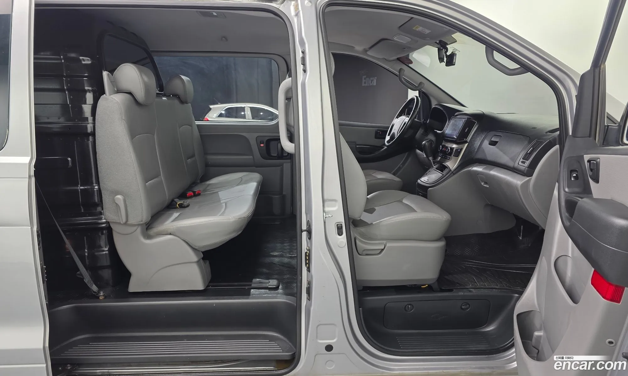 Hyundai Grand Starex 2021 — 5