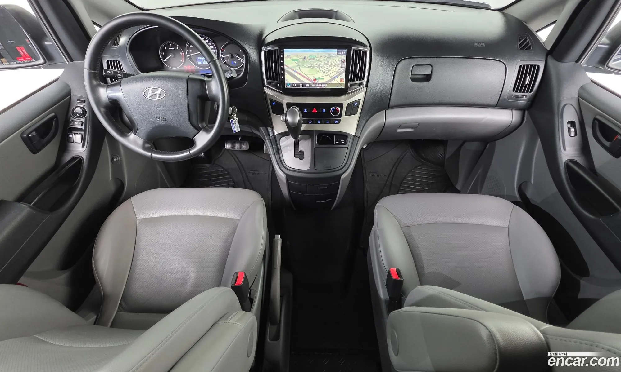 Hyundai Grand Starex 2021 — 15