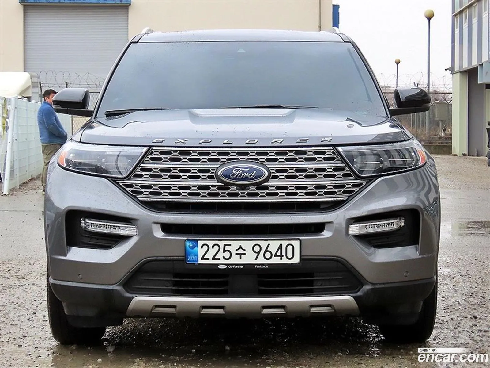 Ford Explorer 6th Gen 2021 — 14