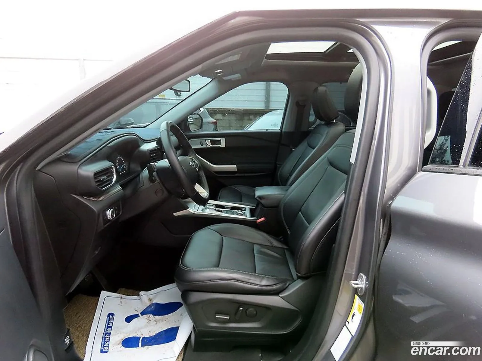 Ford Explorer 6th Gen 2021 — 19