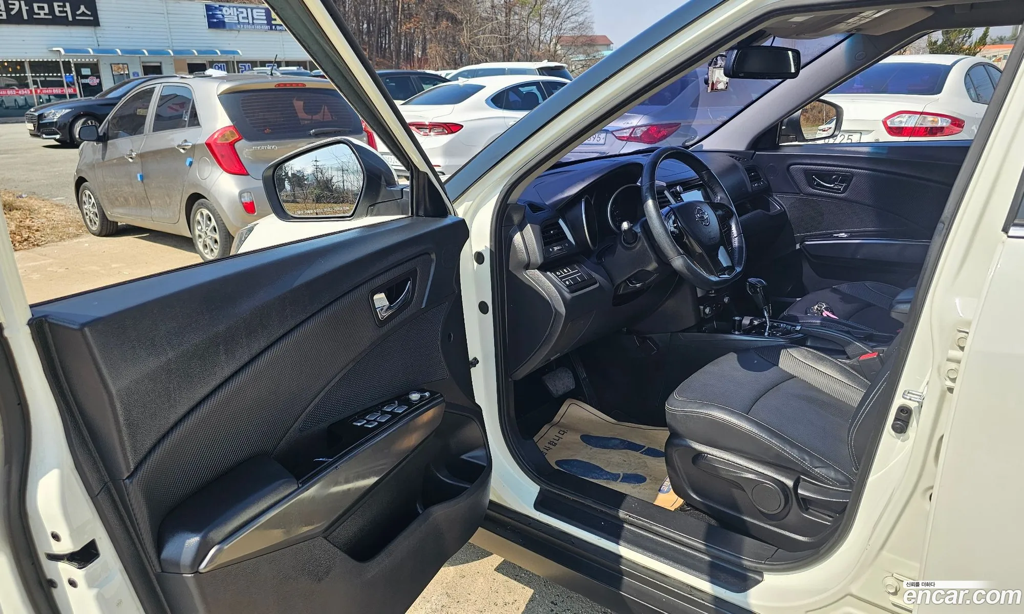 KG Mobility (SsangYong) Tivoli 2016 — 15