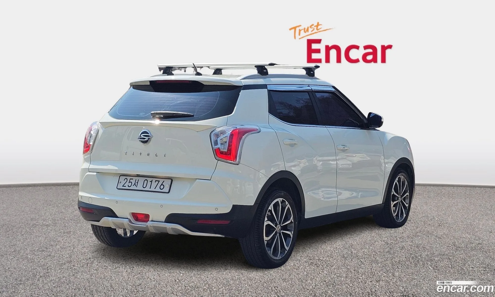 KG Mobility (SsangYong) Tivoli 2016 — 5