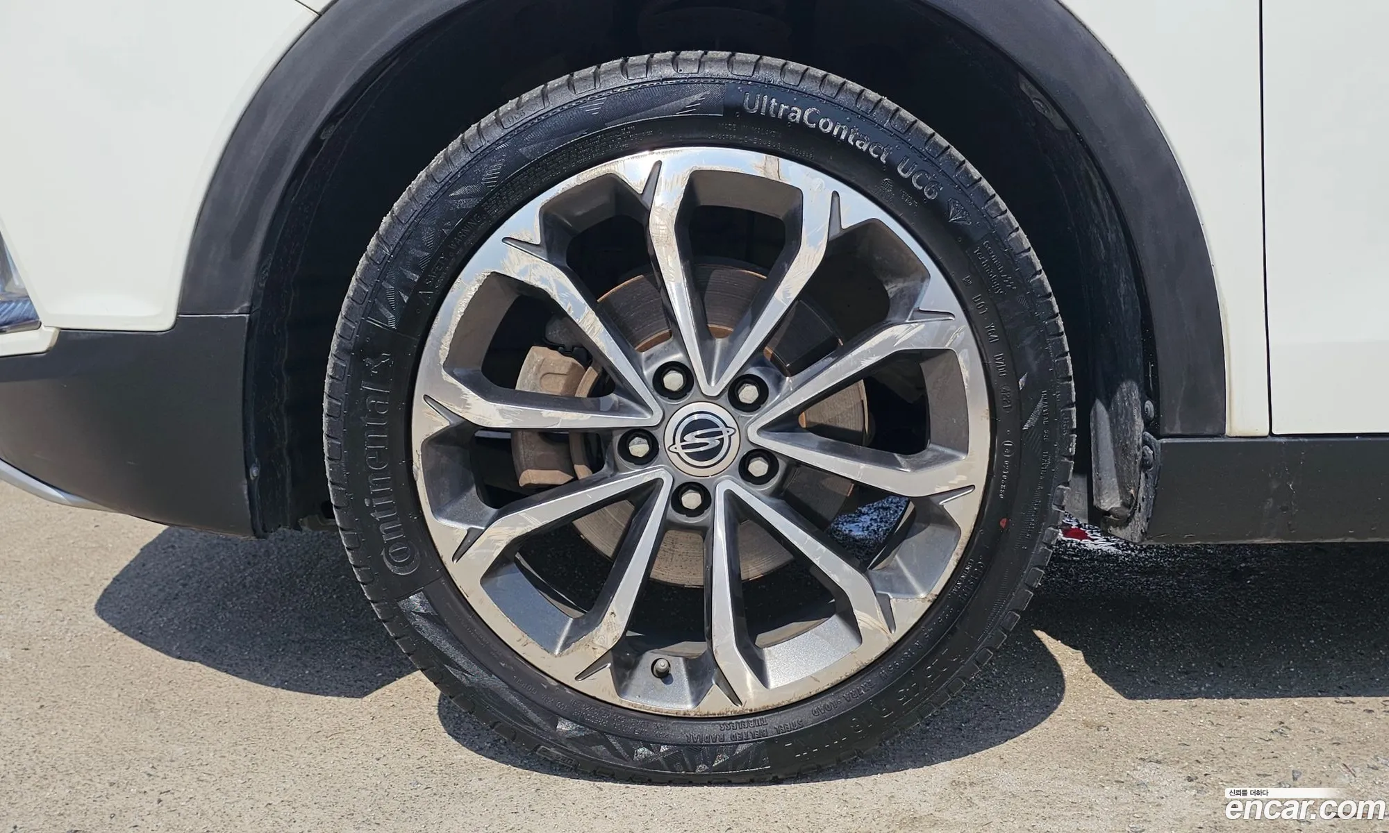 KG Mobility (SsangYong) Tivoli 2016 — 8