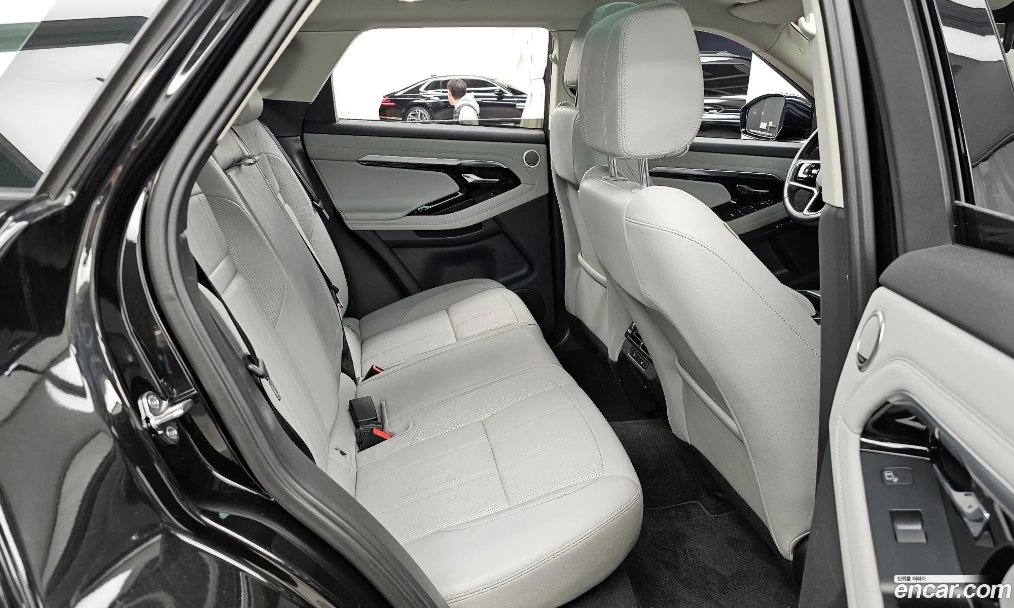 Land Rover Range Rover Evoque 2021 — 9
