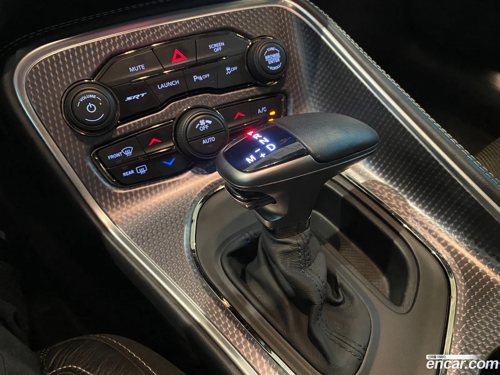 Dodge Challenger 2019 — 12
