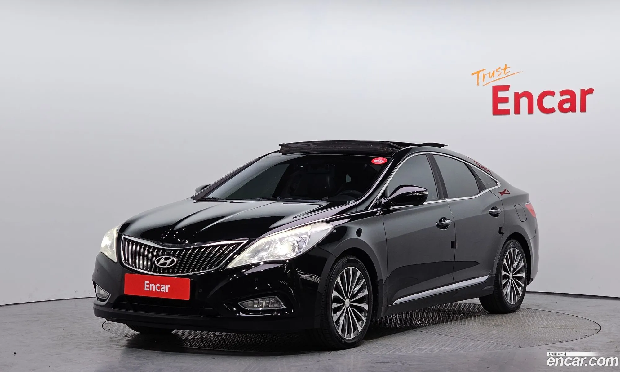 Hyundai Grandeur HG 2012 — 18
