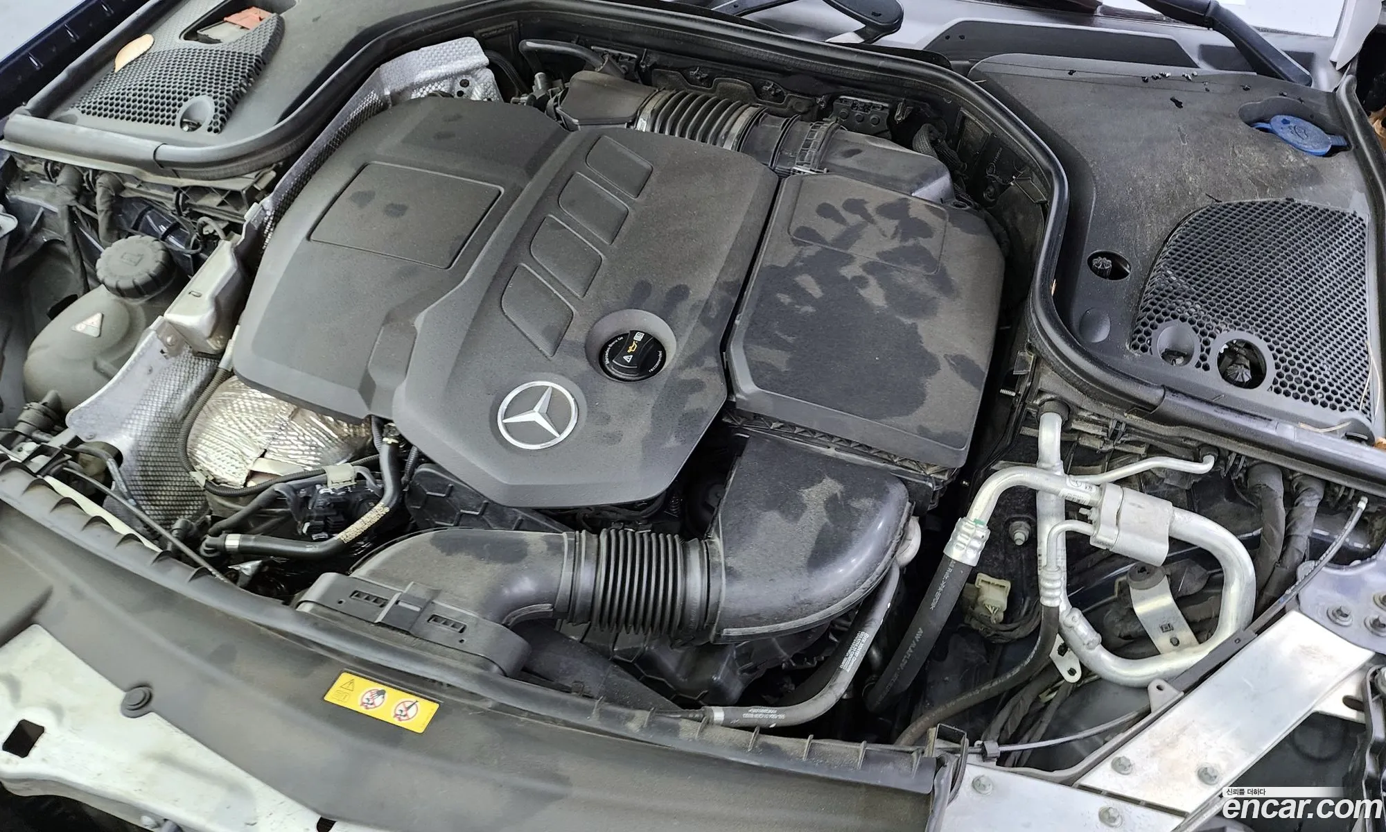 Mercedes-Benz E-Class W213 2017 WDD1J1EB2HF030911 — 12