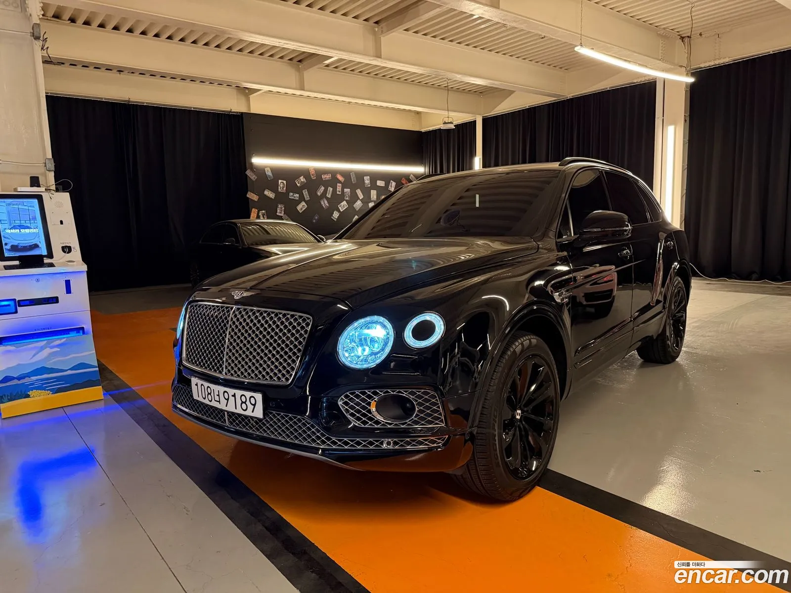 Bentley Bentayga 2018 — 12