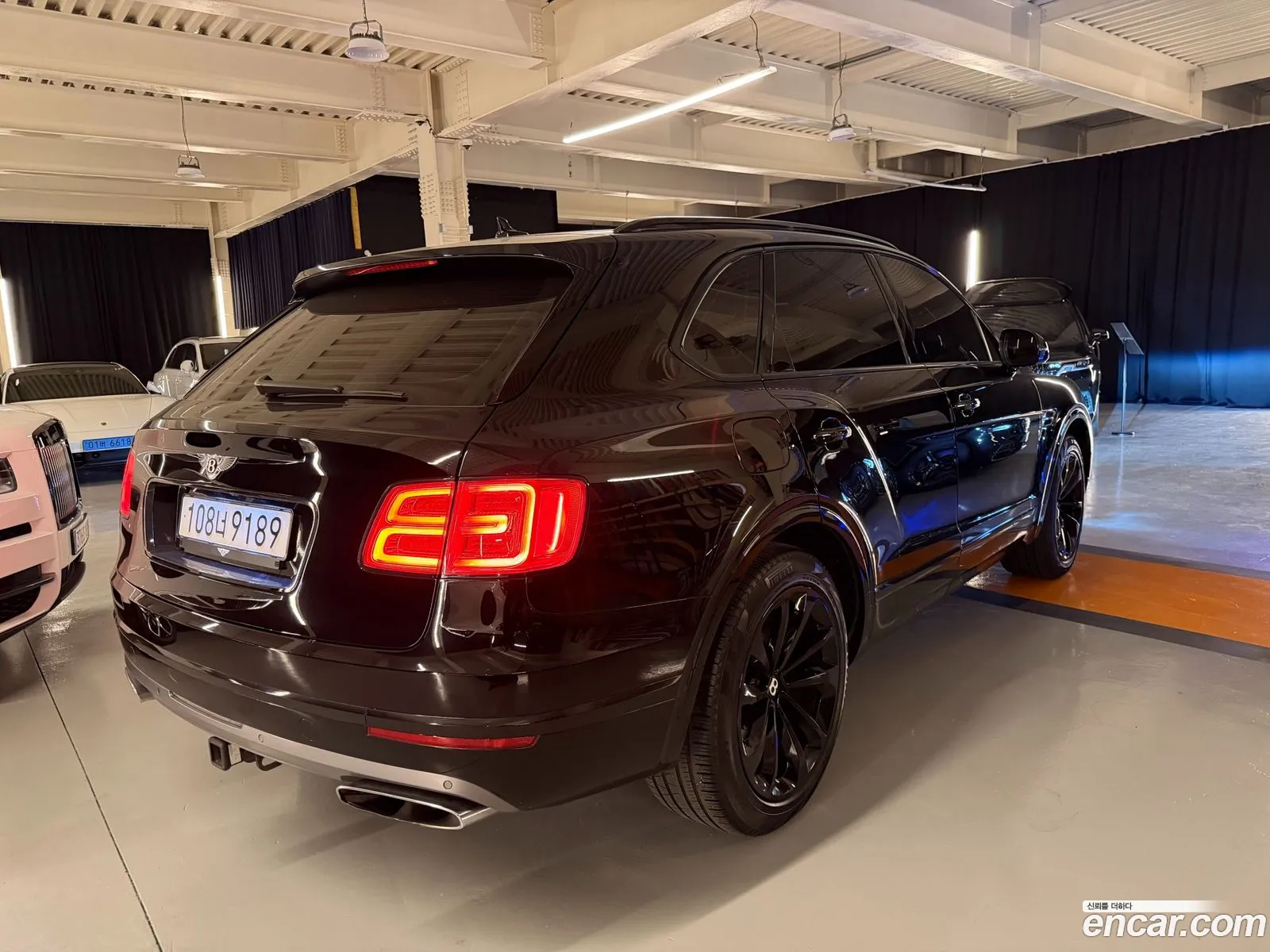 Bentley Bentayga 2018 — 13