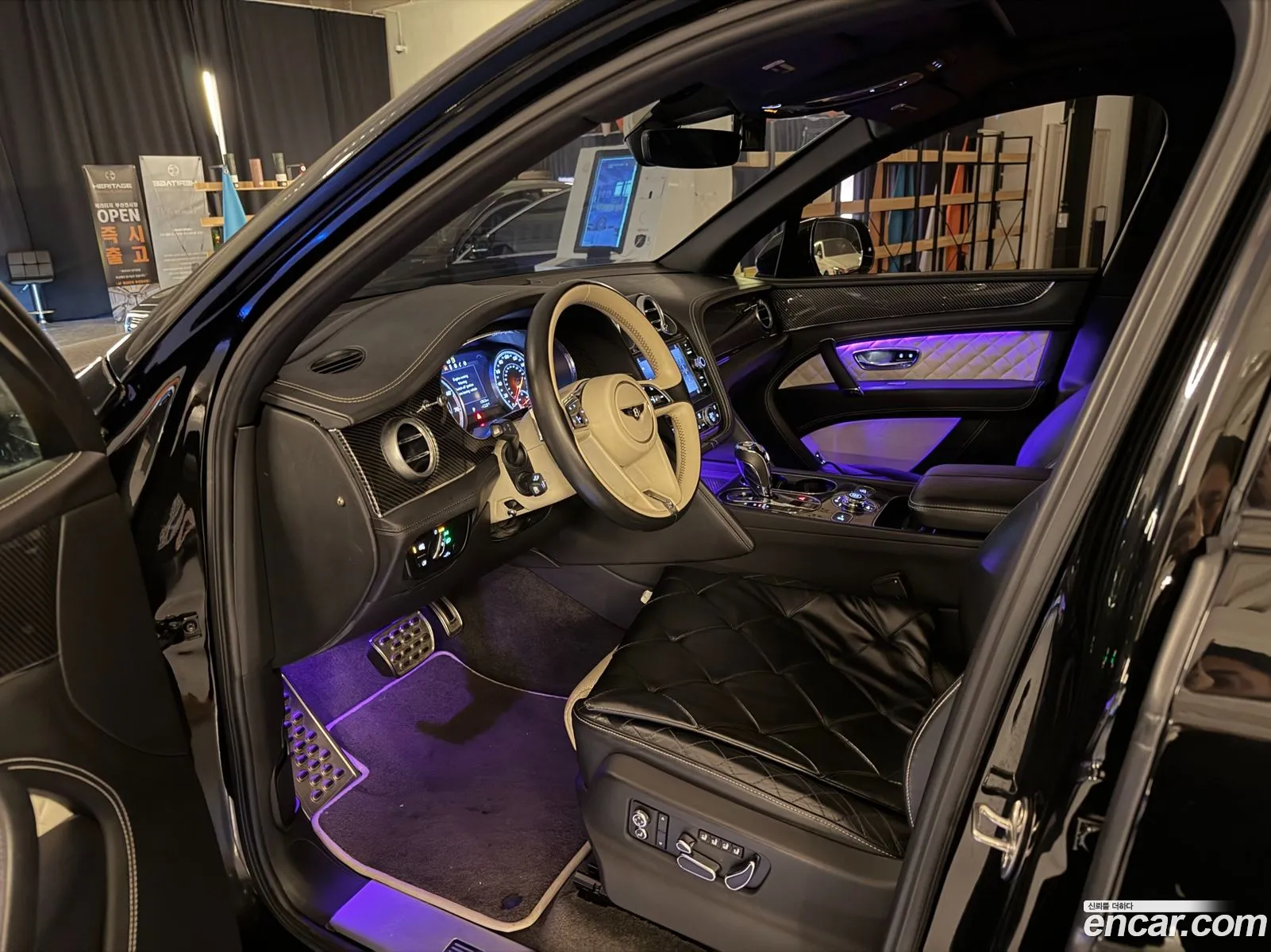 Bentley Bentayga 2018 — 14