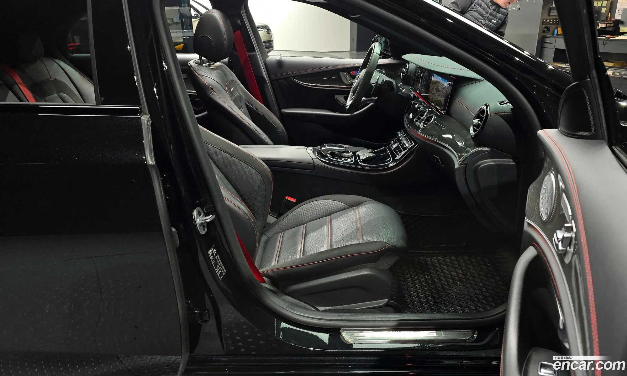 Mercedes-Benz E-Class W213 2020 — 20
