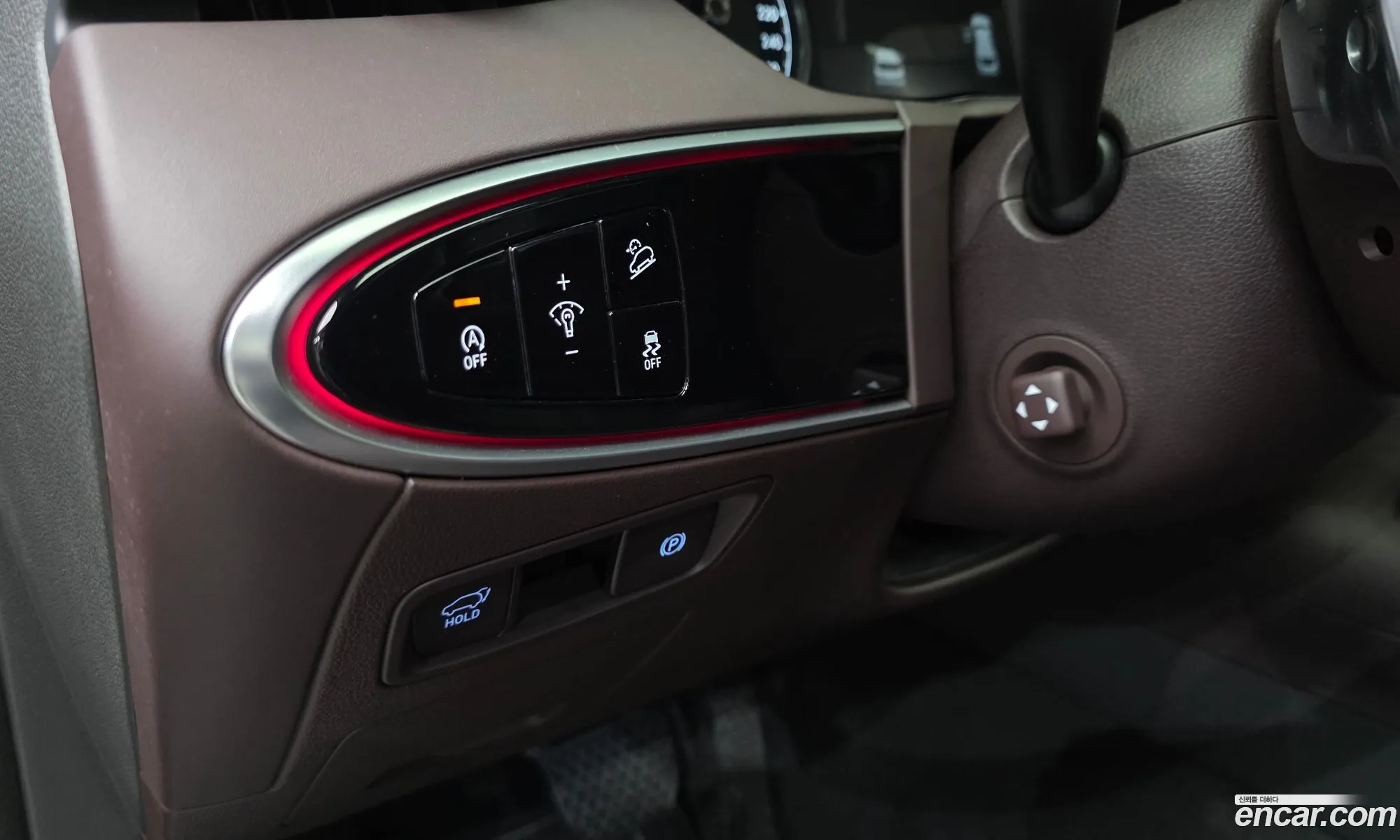 Genesis GV70 2021 — 3
