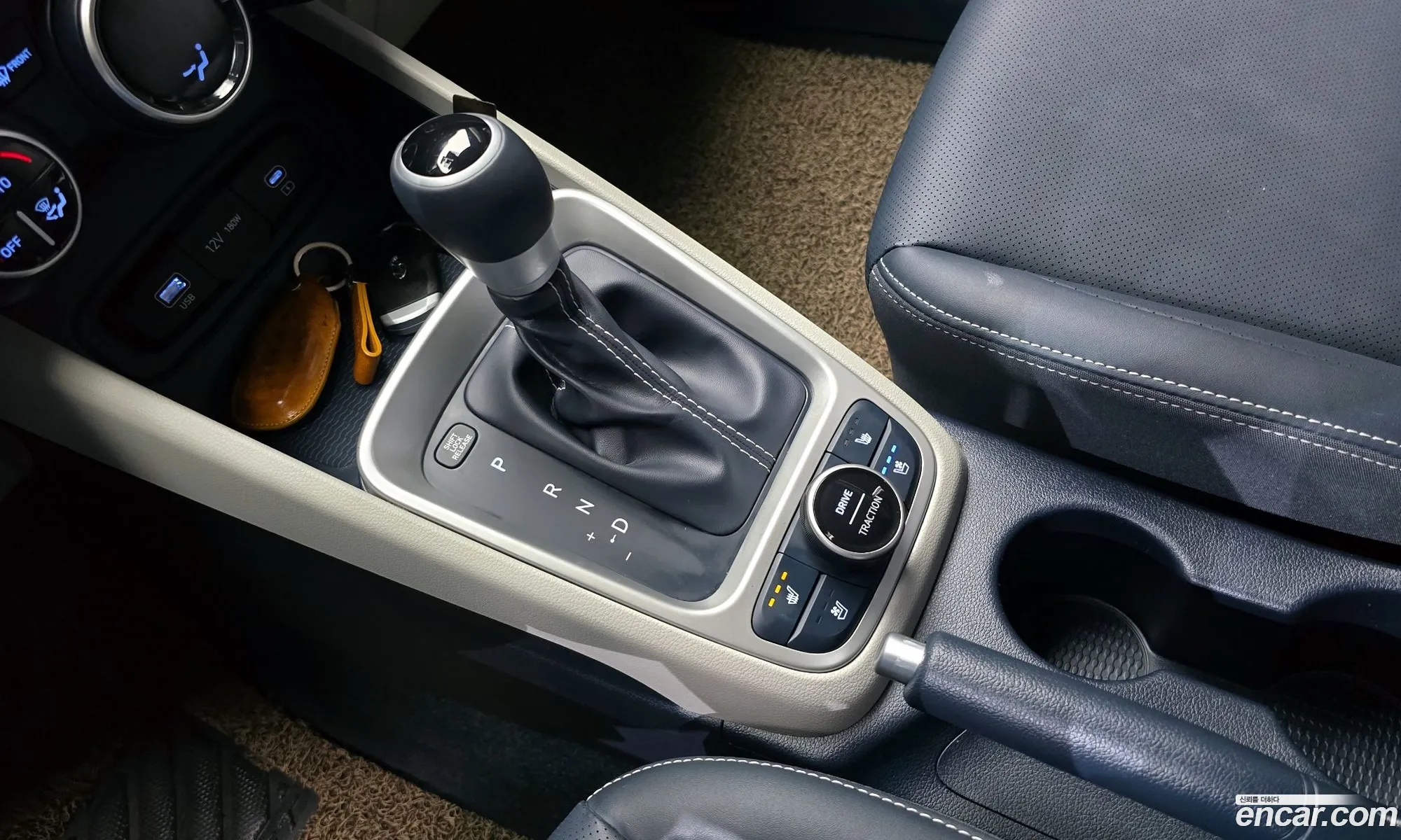 Hyundai Venue 2023 — 5
