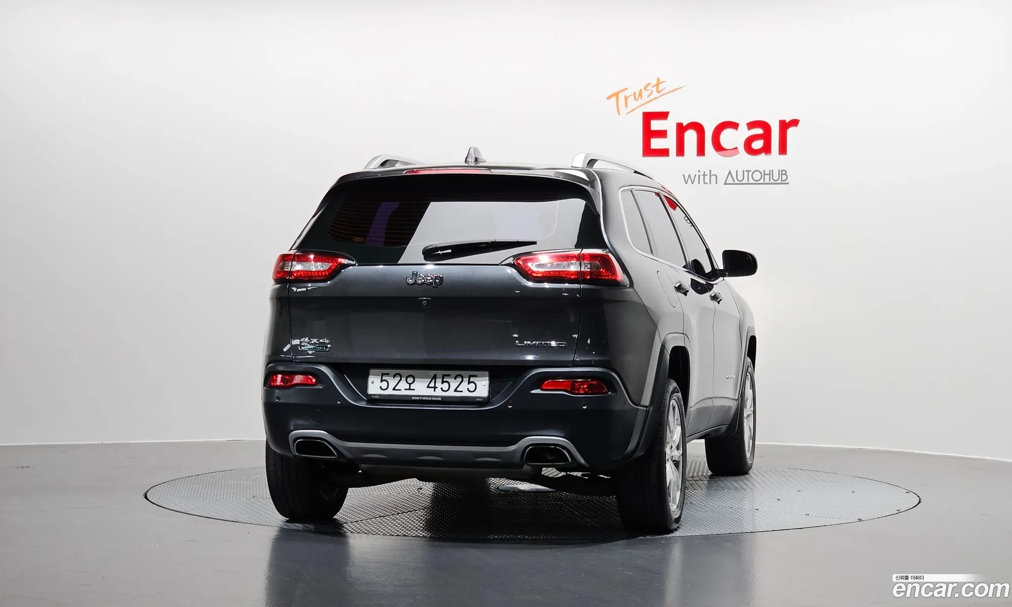 Jeep Cherokee 2016 — 11