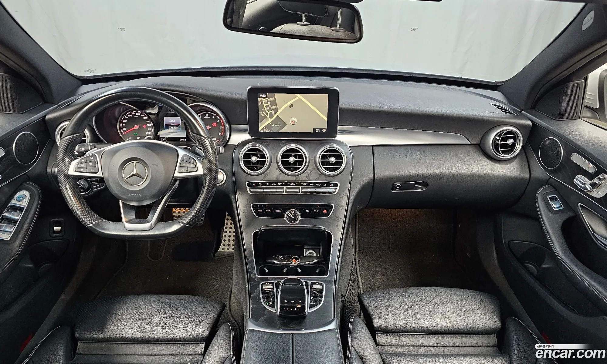 Mercedes-Benz C-Class W205 2017 WDDWF4CB2HF472146 — 17
